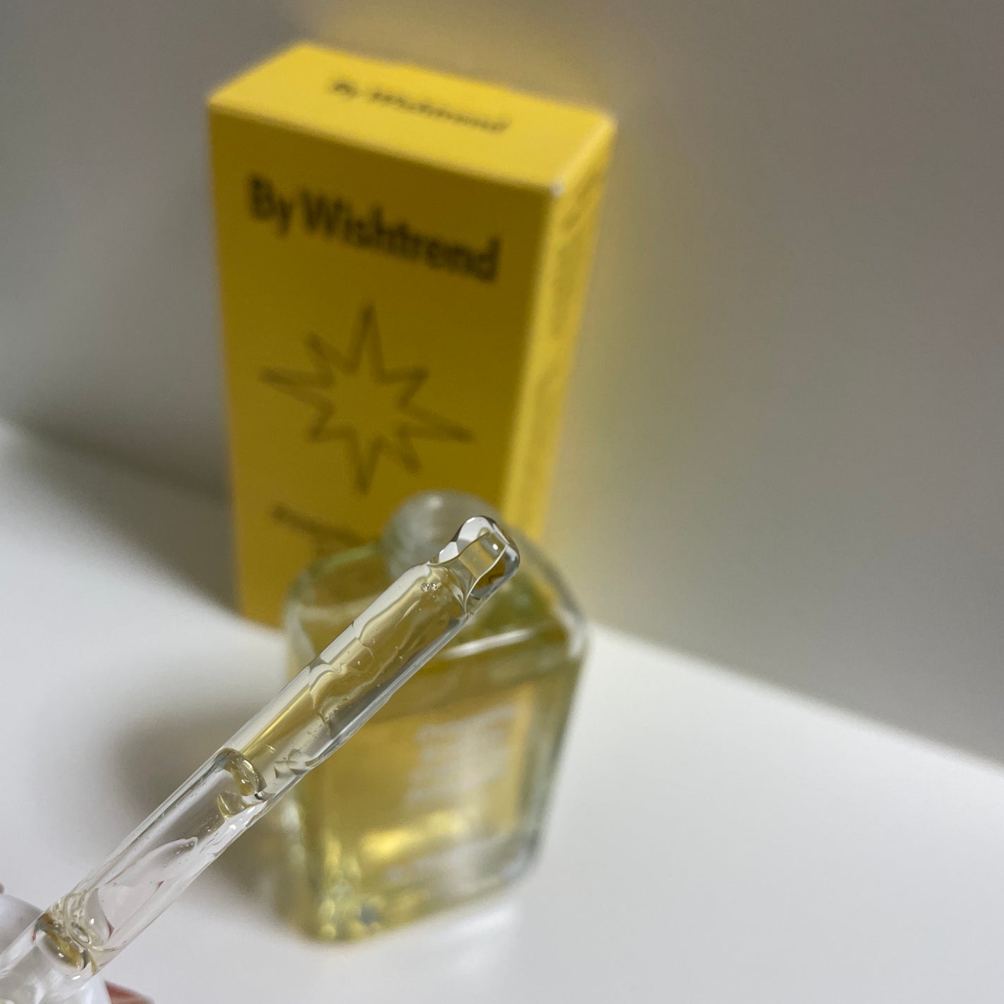 プロポリスエナジーカーミングアンプル/By Wishtrend/美容液を使ったクチコミ(2枚目)