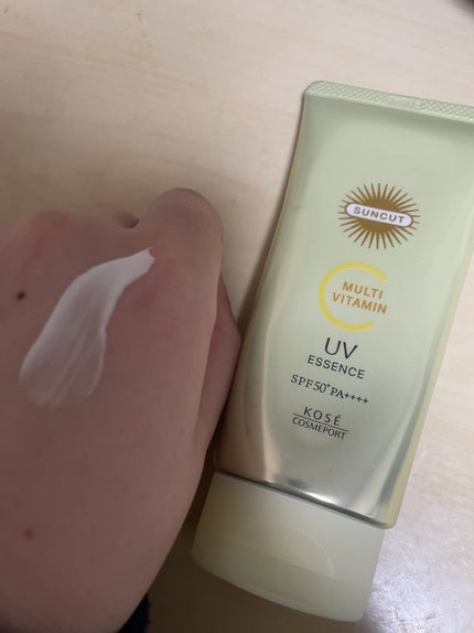 サンカットR マルチビタミンUV エッセンス/サンカット®/日焼け止めクリームを使ったクチコミ(6枚目)