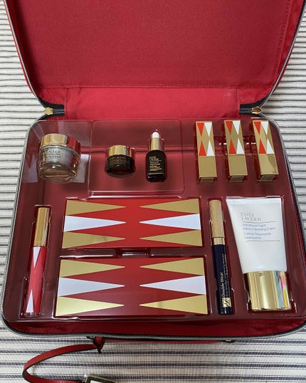 メークアップ コレクション 2019/ESTEE LAUDER/メイクアップキットを使ったクチコミ(3枚目)