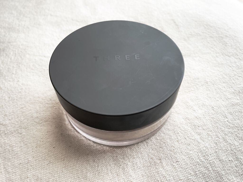 アルティメイトダイアフェネス ルースパウダー/THREE/ルースパウダーを使ったクチコミ（1枚目）