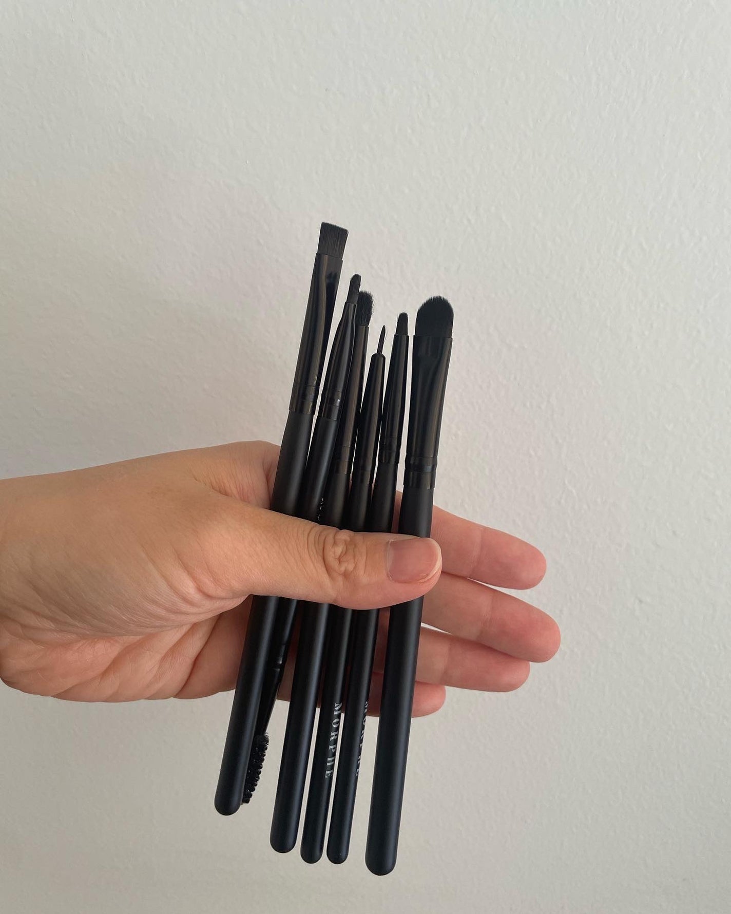 18V Va-Va Bloom Artisty palette/Morphe/パウダーアイシャドウを使ったクチコミ(6枚目)