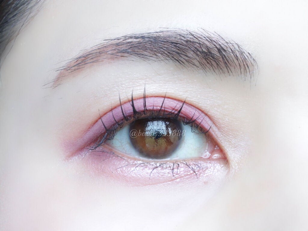 セルヴォーク ヴォランタリー アイズ/Celvoke/単色アイシャドウを使ったクチコミ(3枚目)