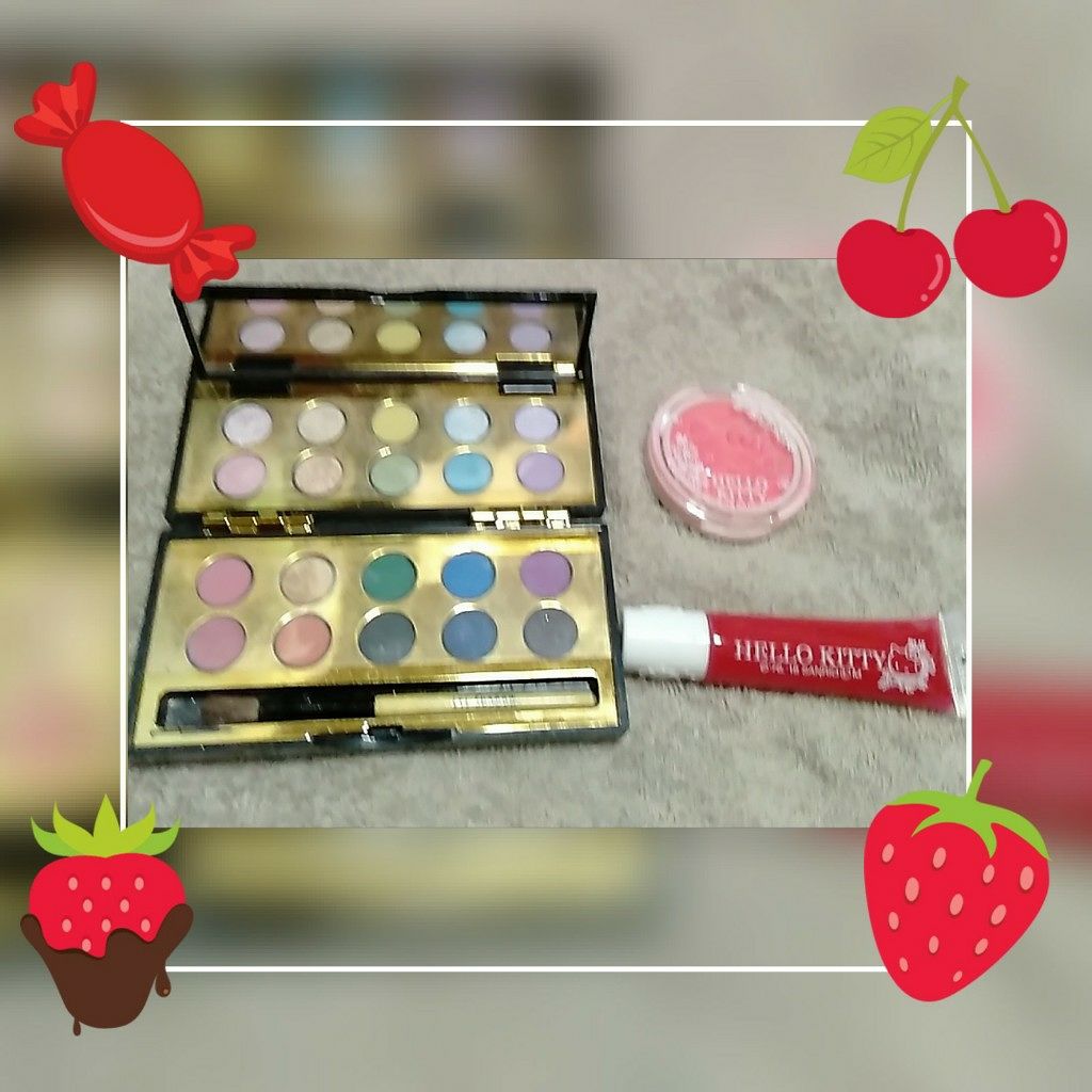 Blooming Kitty パウダーチーク/DAISO/パウダーチークを使ったクチコミ（2枚目）