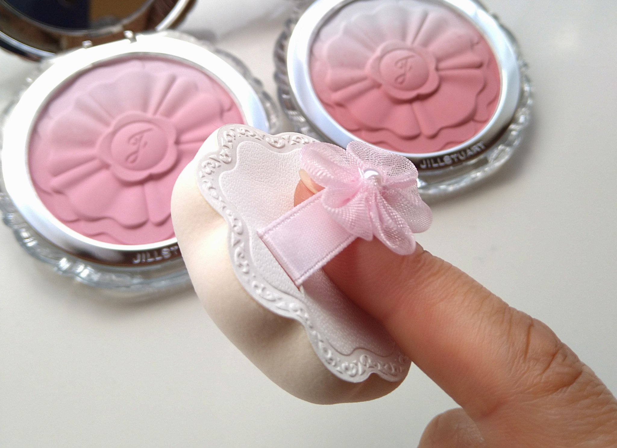 フラワークチュール メイクアップパフ/JILL STUART/パフ・スポンジを使ったクチコミ（3枚目）