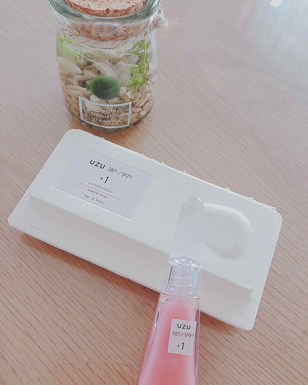 38°C / 99°F リップトリートメント (リップ美容液)/UZU BY FLOWFUSHI/リップケアを使ったクチコミ(1枚目)