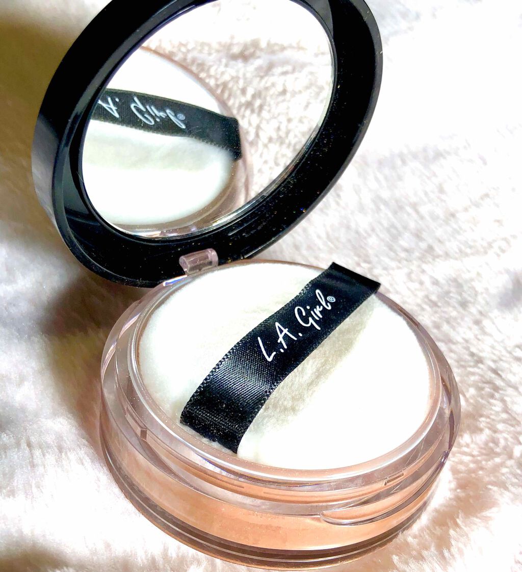 ルミナスグロウ イルミネーティングパウダー/L.A.Girl/ルースパウダーを使ったクチコミ（2枚目）
