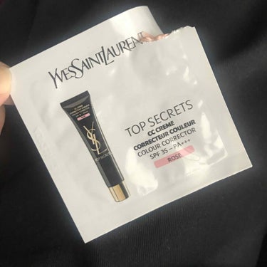 YVES SAINT LAURENT BEAUTE🥰
トップ シークレット CC クリーム 
No1ローズ🌹


サンローランのお化粧下地です！
結構クリームはこっくりめなのですが、つけてみるとかなりサ