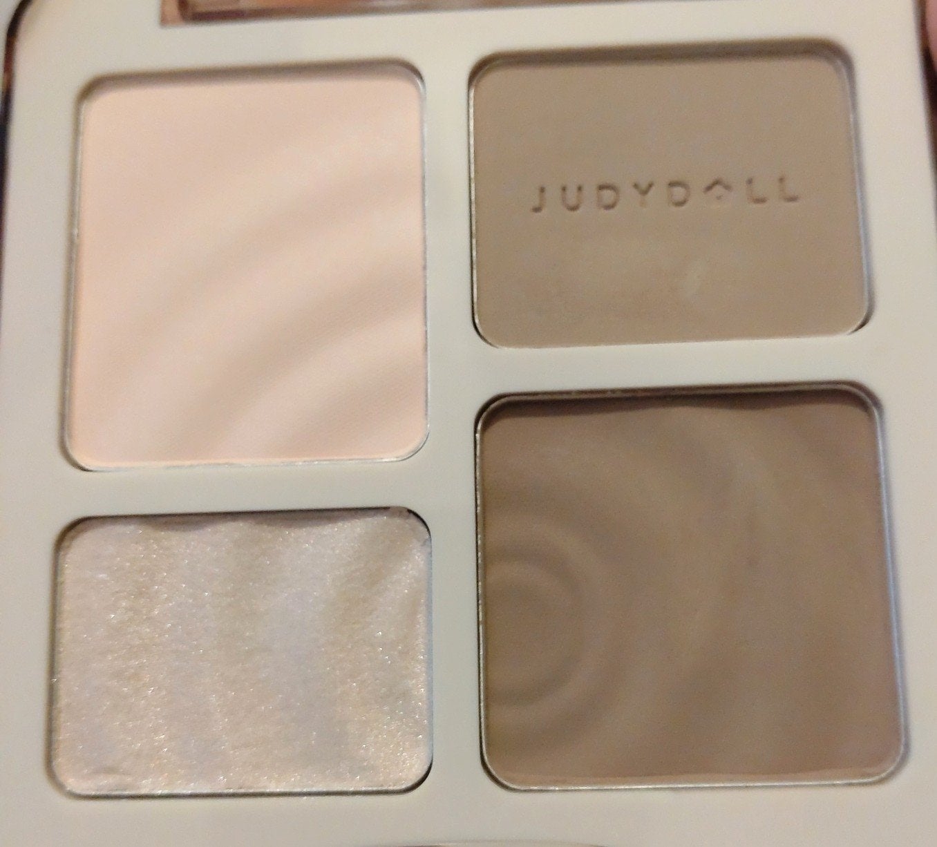 JUDYDOLL メリハリマスターパレット/JUDYDOLL/パウダーハイライトを使ったクチコミ(5枚目)