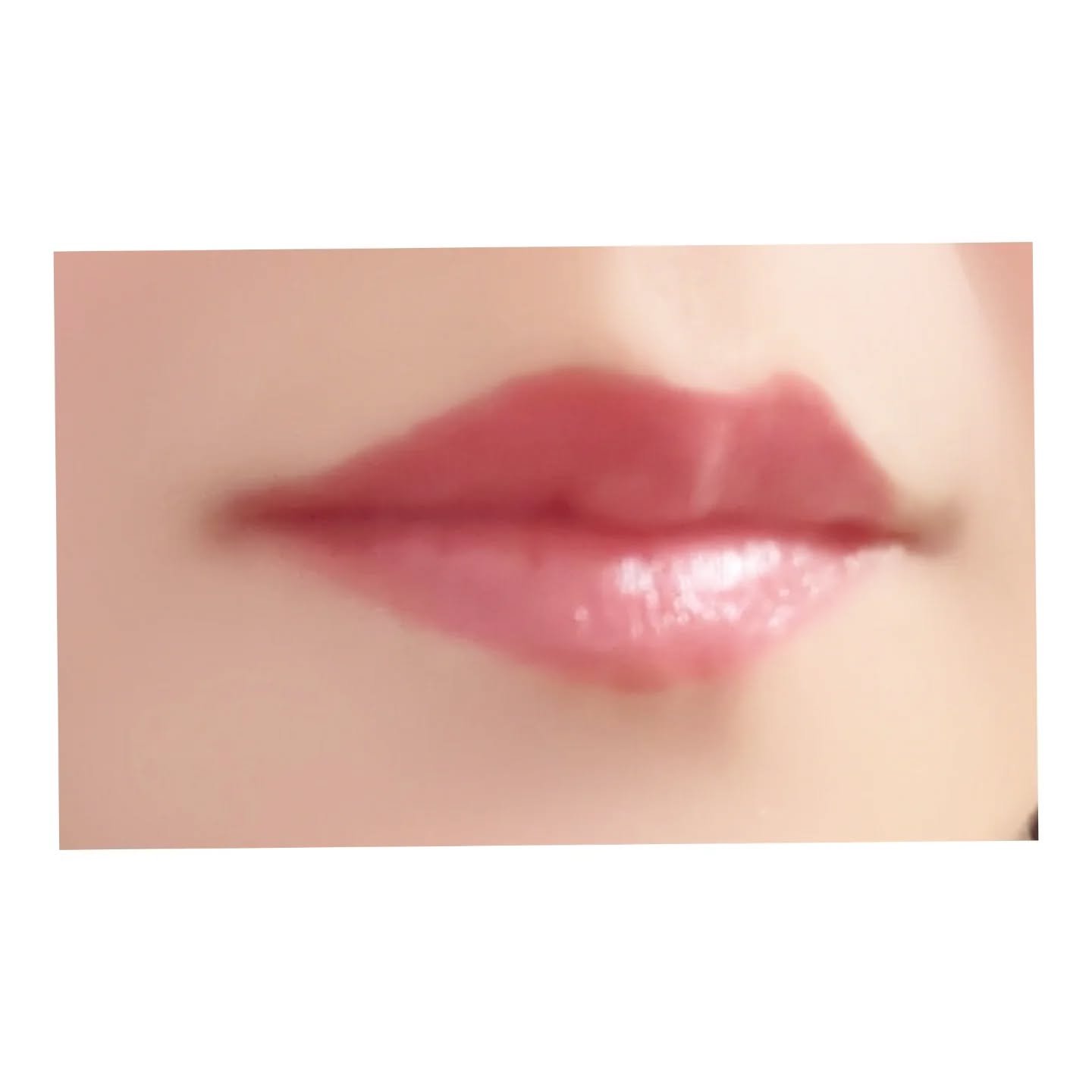 シアー マット リップスティック 106 花嵐 -HANAARASHI＜限定色＞/SUQQU/口紅を使ったクチコミ（3枚目）