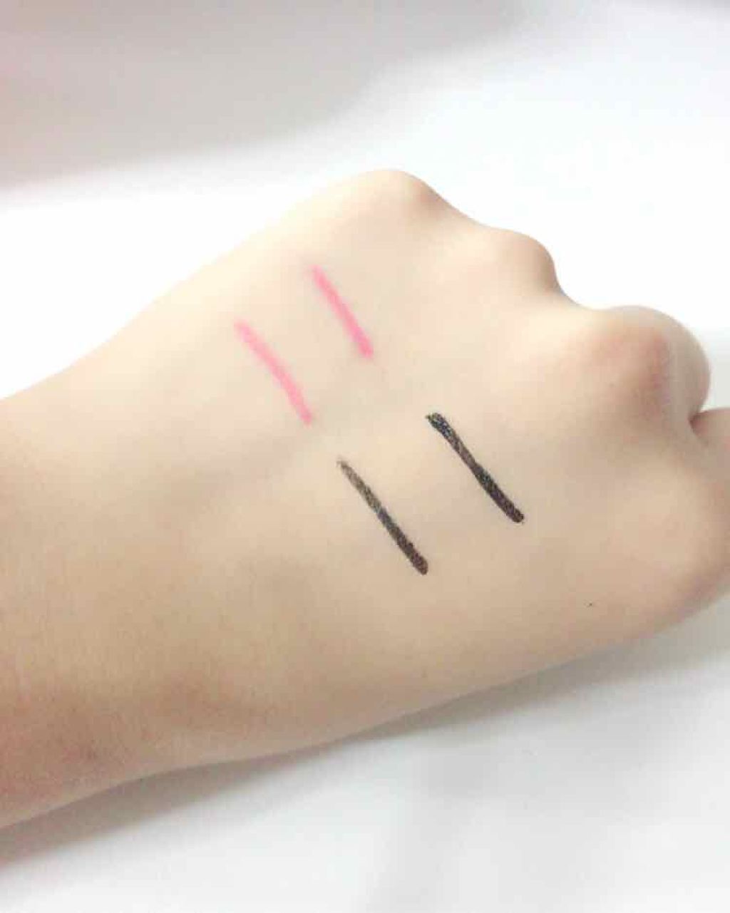 アイライナー消しゴム/COSMAGE(コスマージュ)/ポイントメイクリムーバーを使ったクチコミ（2枚目）