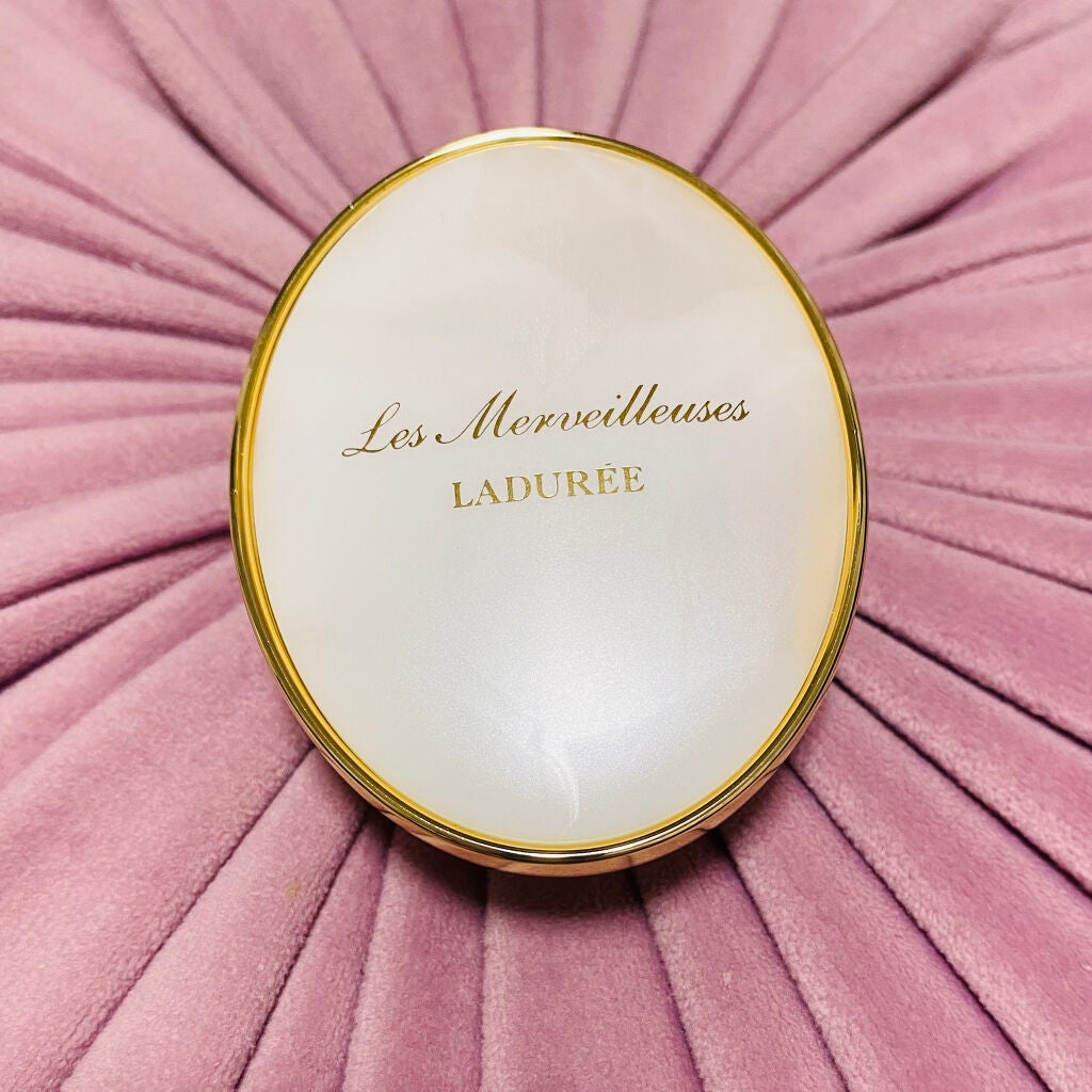 パウダーブラッシュ/レ・メルヴェイユーズ ラデュレ/パウダーチークを使ったクチコミ(2枚目)