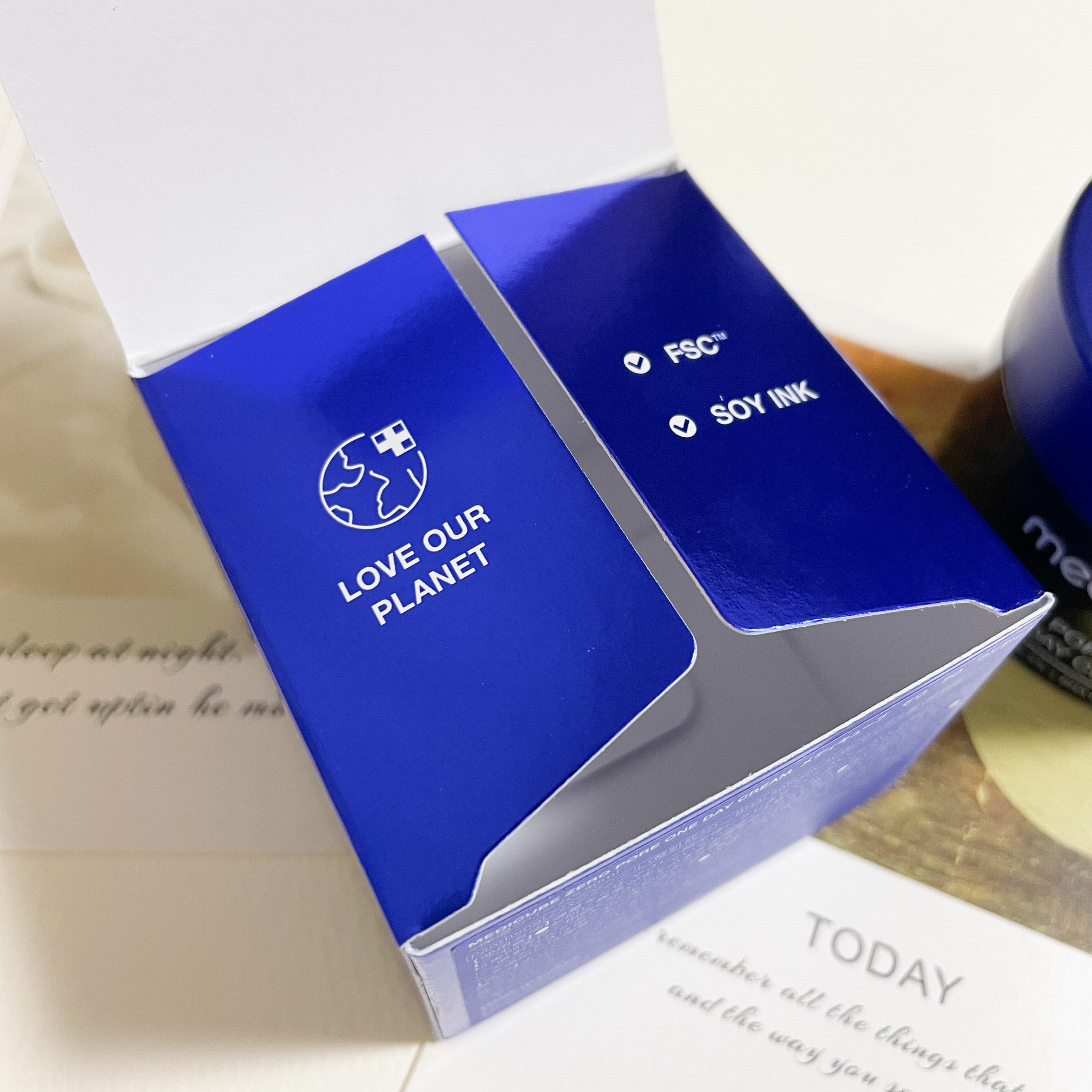 MEDICUBE ゼロ毛穴1DAYクリームのクチコミ「medicube
ゼロポアクリーム

〜…〜…〜…〜…〜

MEDICUBEさまからいただきま.....」（3枚目）