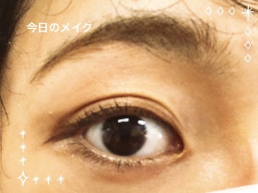 UR GLAM　BLOOMING EYE COLOR PALETTE/U R GLAM/パウダーアイシャドウを使ったクチコミ（1枚目）