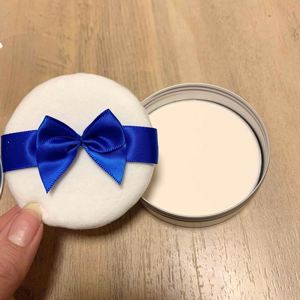 すっぴん ホワイトニングパウダーA/クラブ/プレストパウダーを使ったクチコミ(2枚目)