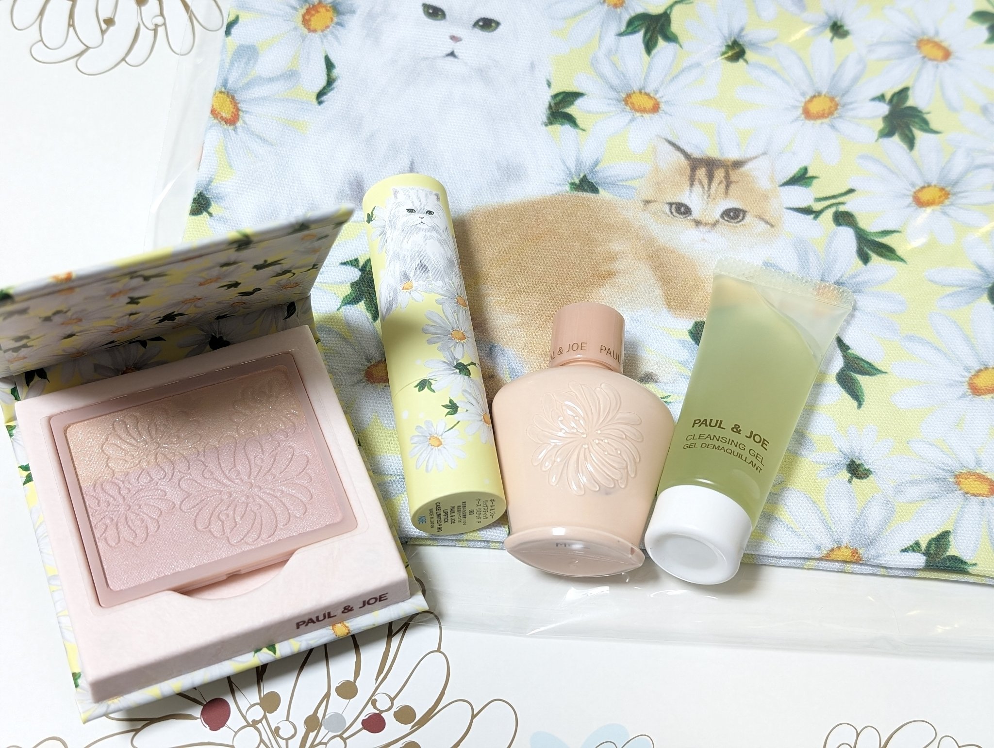 プレスト ブラッシュ 01 スクレドール/PAUL & JOE BEAUTE/パウダーチークを使ったクチコミ（1枚目）