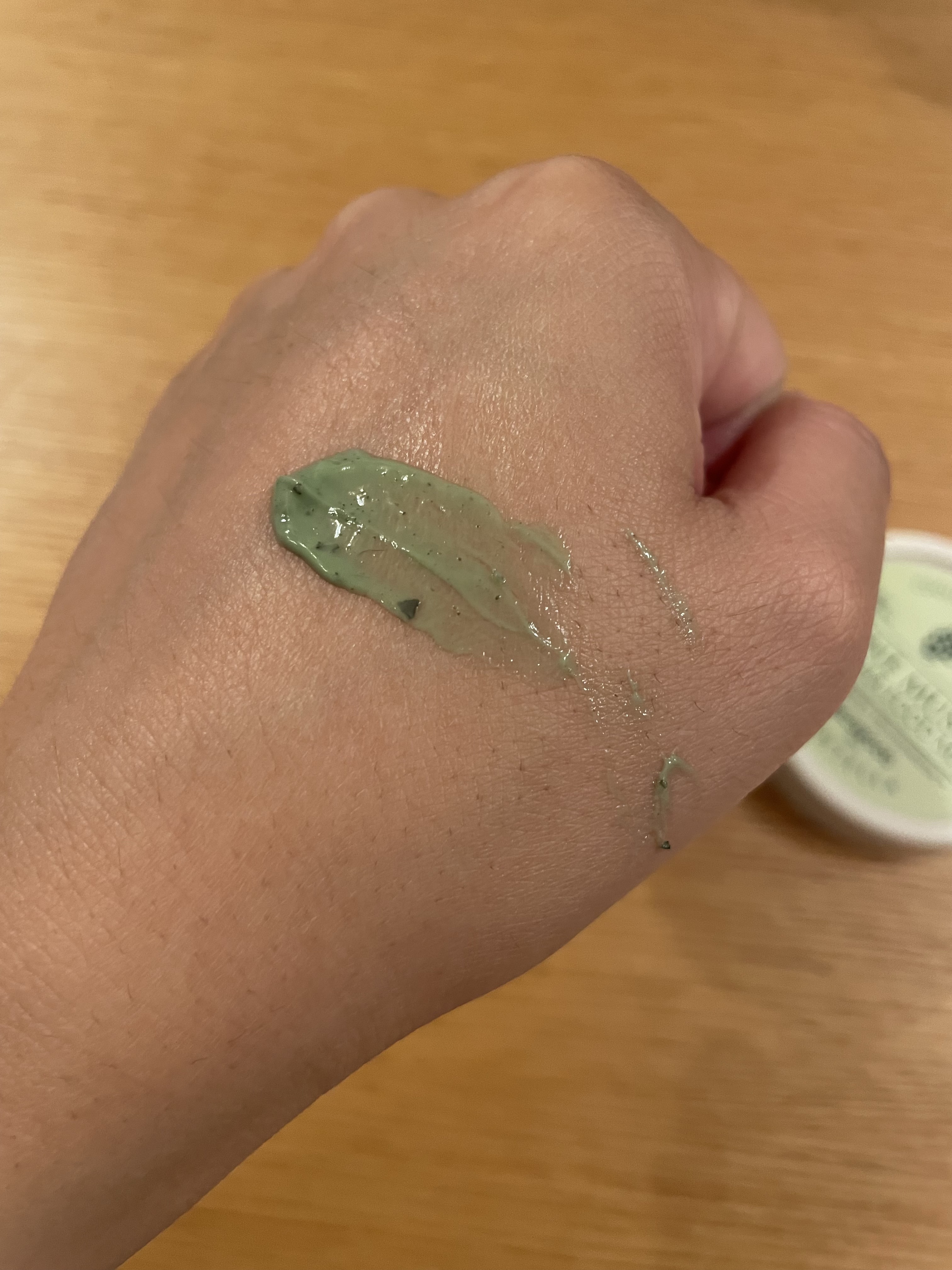 シャインマスカットシカフードマスク/SKINFOOD/洗い流すパック・マスクを使ったクチコミ（3枚目）