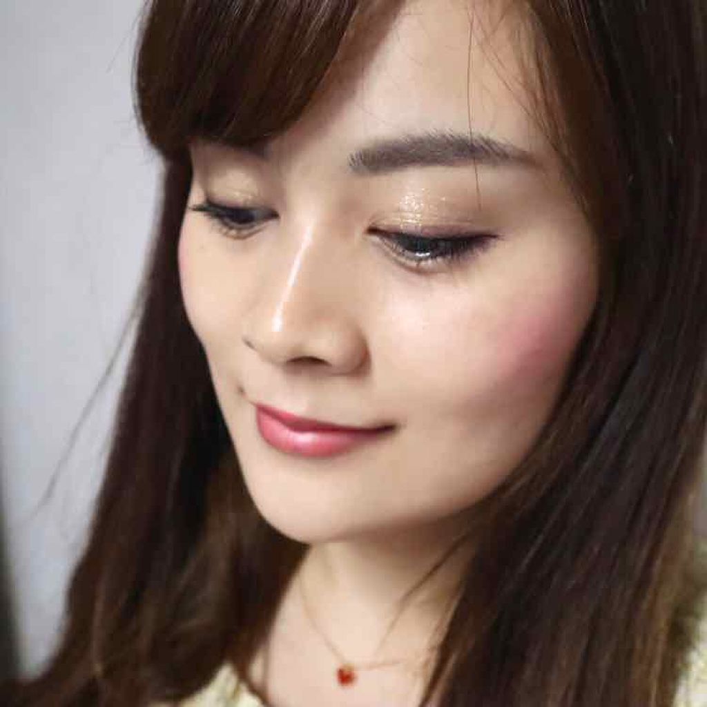 アイコニックルック アイシャドウ G305 stare at you/JILL STUART/単色アイシャドウを使ったクチコミ（2枚目）