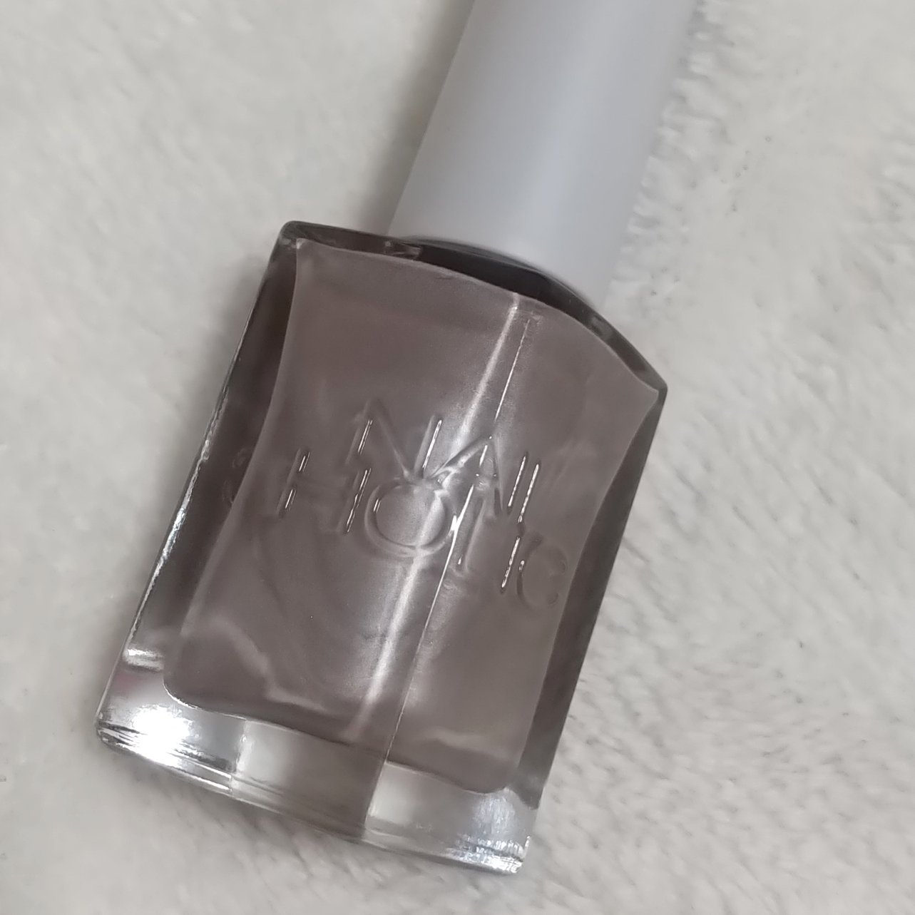 ネイルホリック 24_7 BR329/ネイルホリック/マニキュアを使ったクチコミ（2枚目）