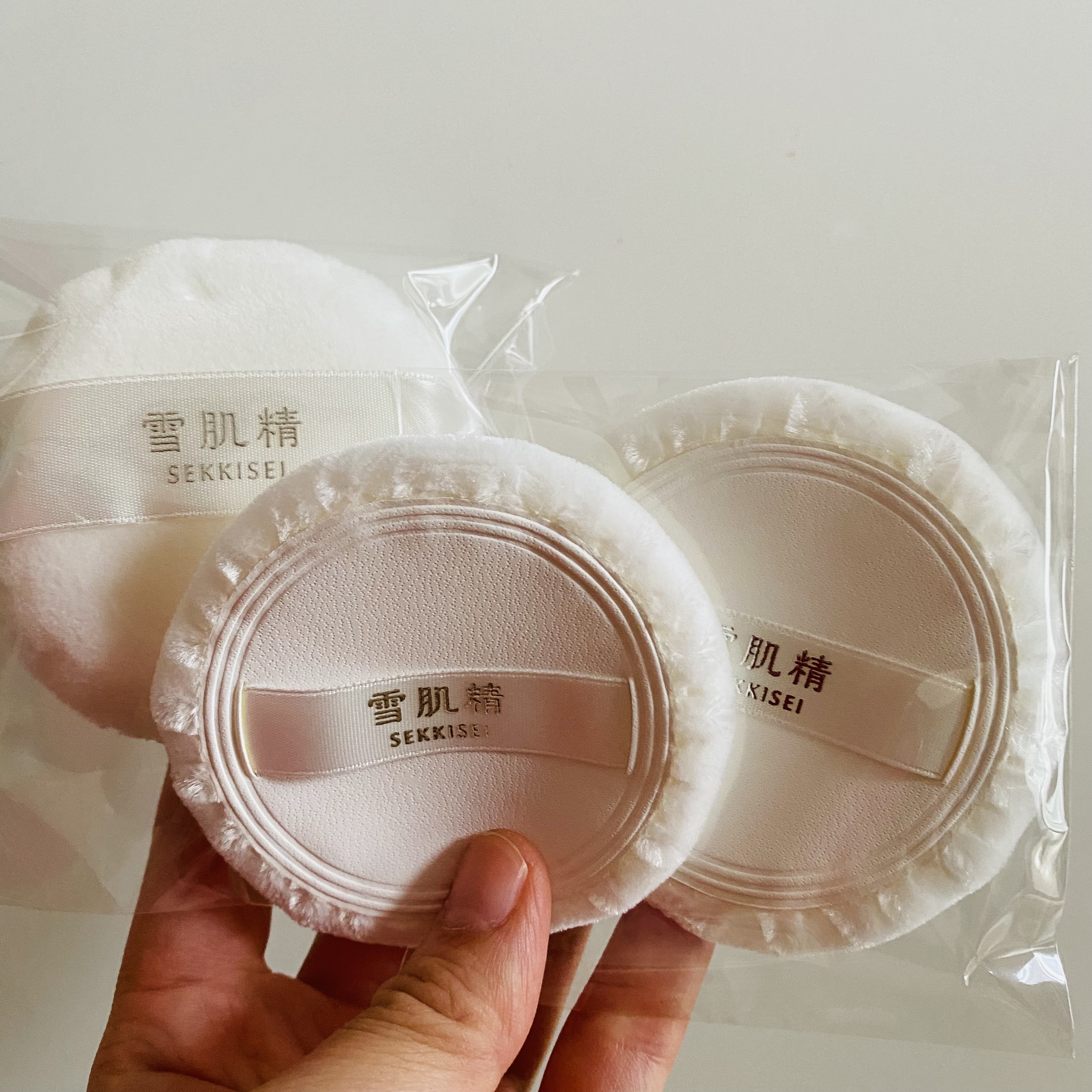 プレシャス スノー Ⅳ/雪肌精/プレストパウダーを使ったクチコミ（3枚目）