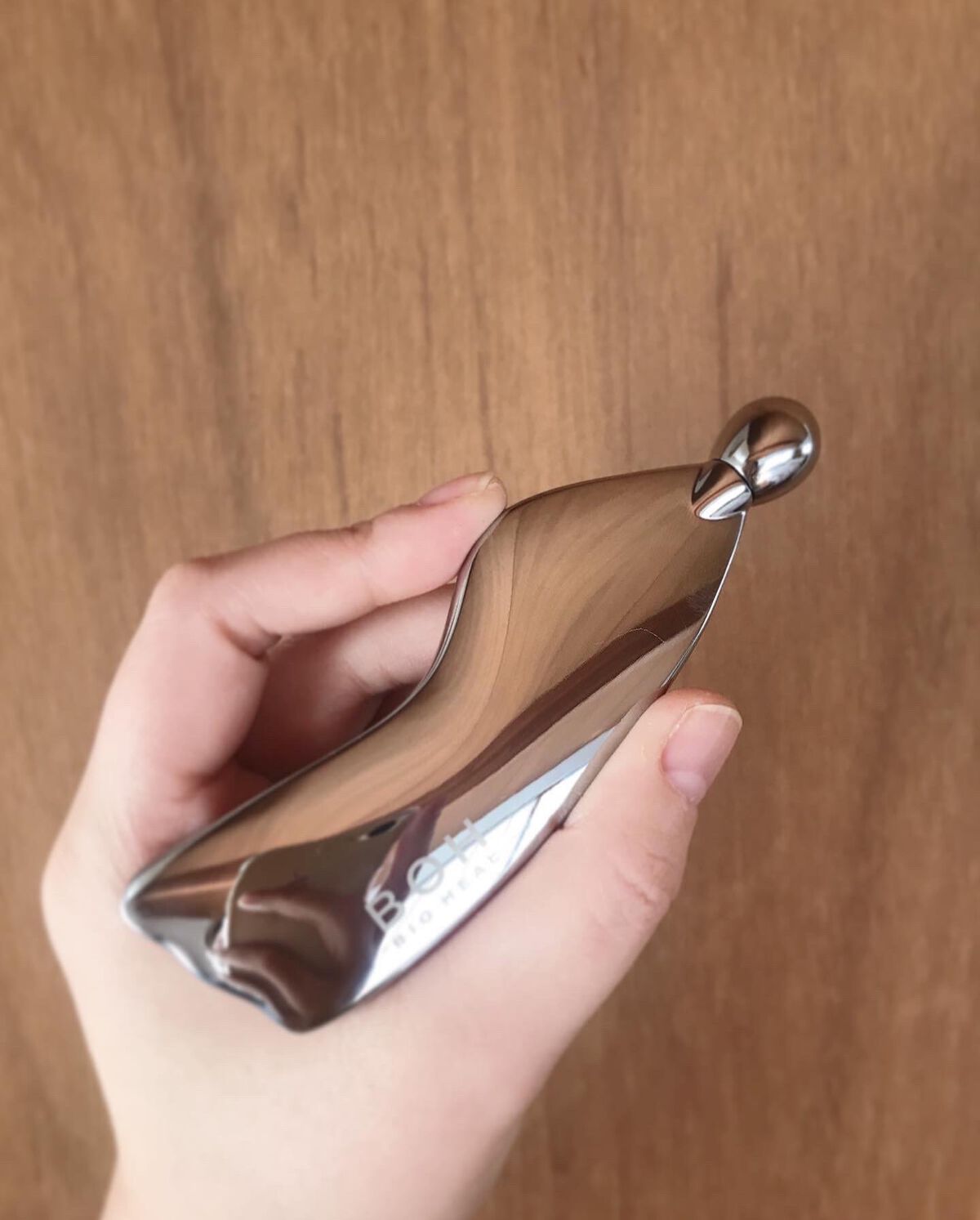 パンテノールシカブレミツシュクーリングカーミングスティック/BIOHEAL BOH/フェイスバームを使ったクチコミ（2枚目）