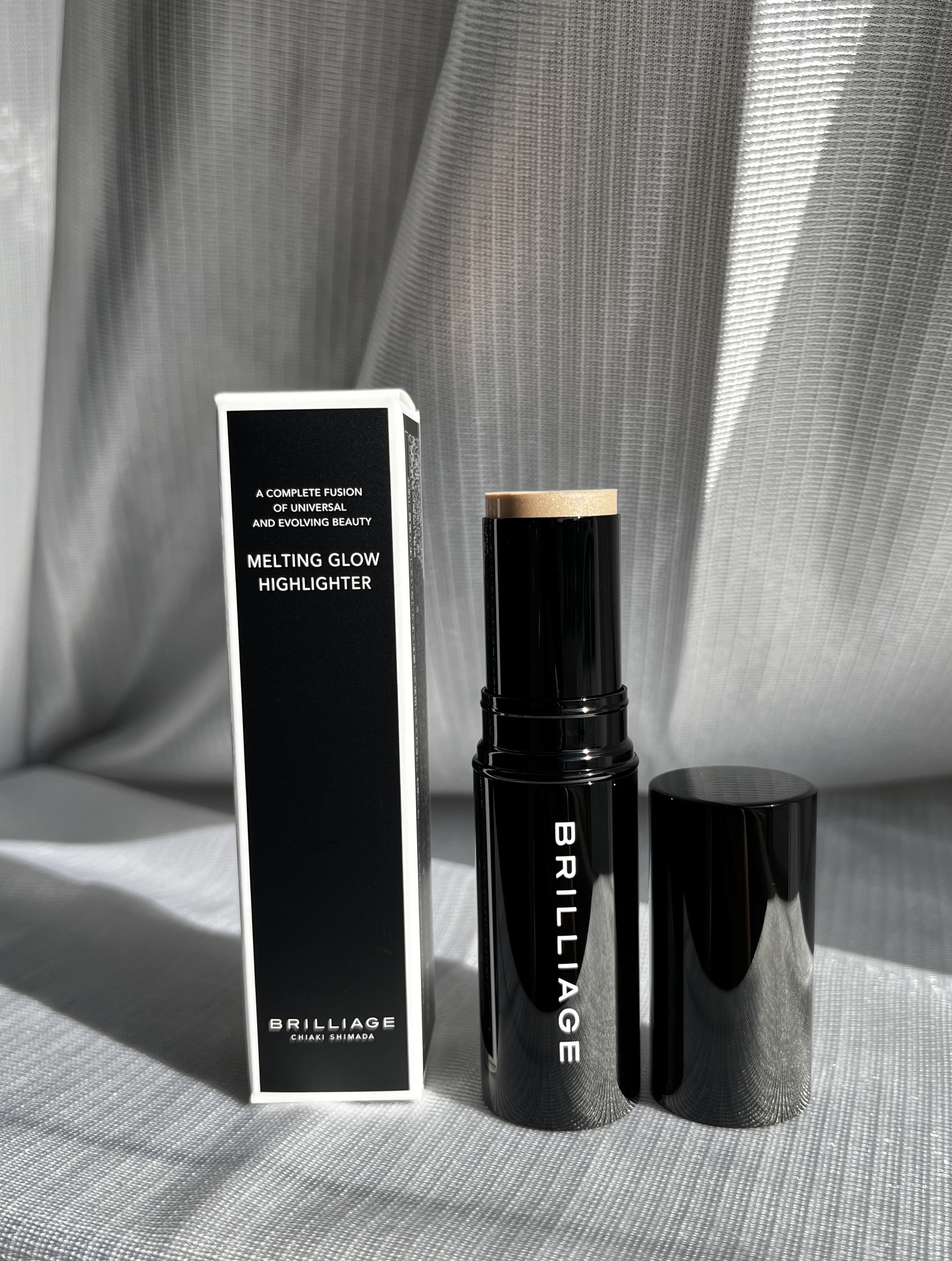 メルティング グロウ ハイライター /ブリリアージュ/スティックハイライトを使ったクチコミ（3枚目）