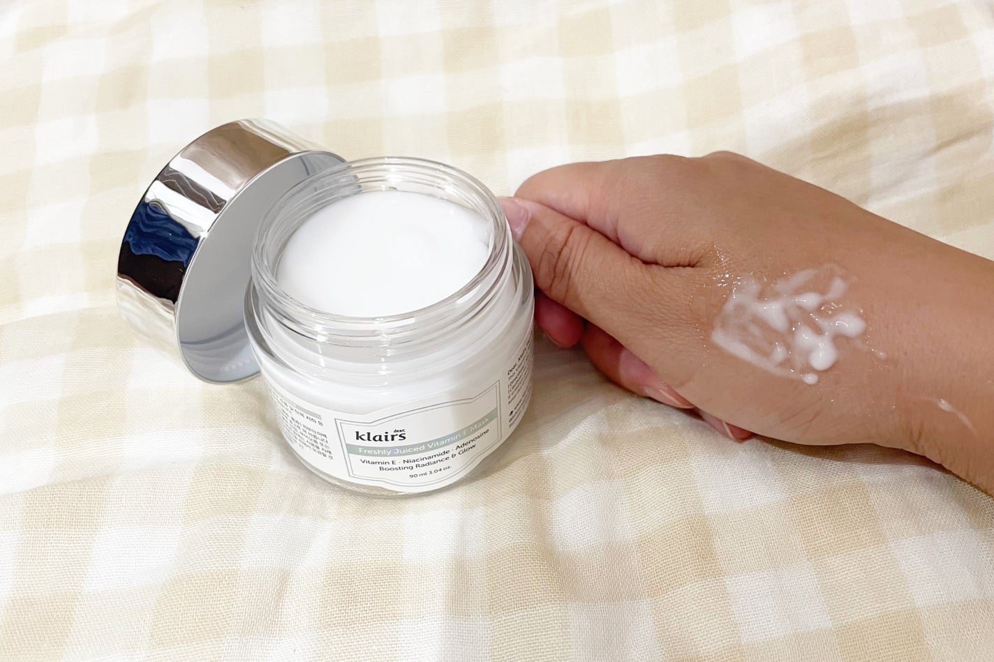 フレッシュリージュースドビタミンEマスク(90g)/Klairs/フェイスクリームを使ったクチコミ(4枚目)