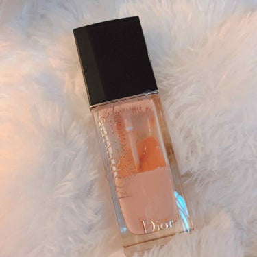 ◼︎DIOR  フォーエバー　フルイド　グロウ

1N
ナチュラルなカバー力もありツヤ感も出ます！
伸びもすごく良いです♩
マスクをしててもヨレたり崩れたりしなかったです！
鼻周りがすこーしテカる感じで