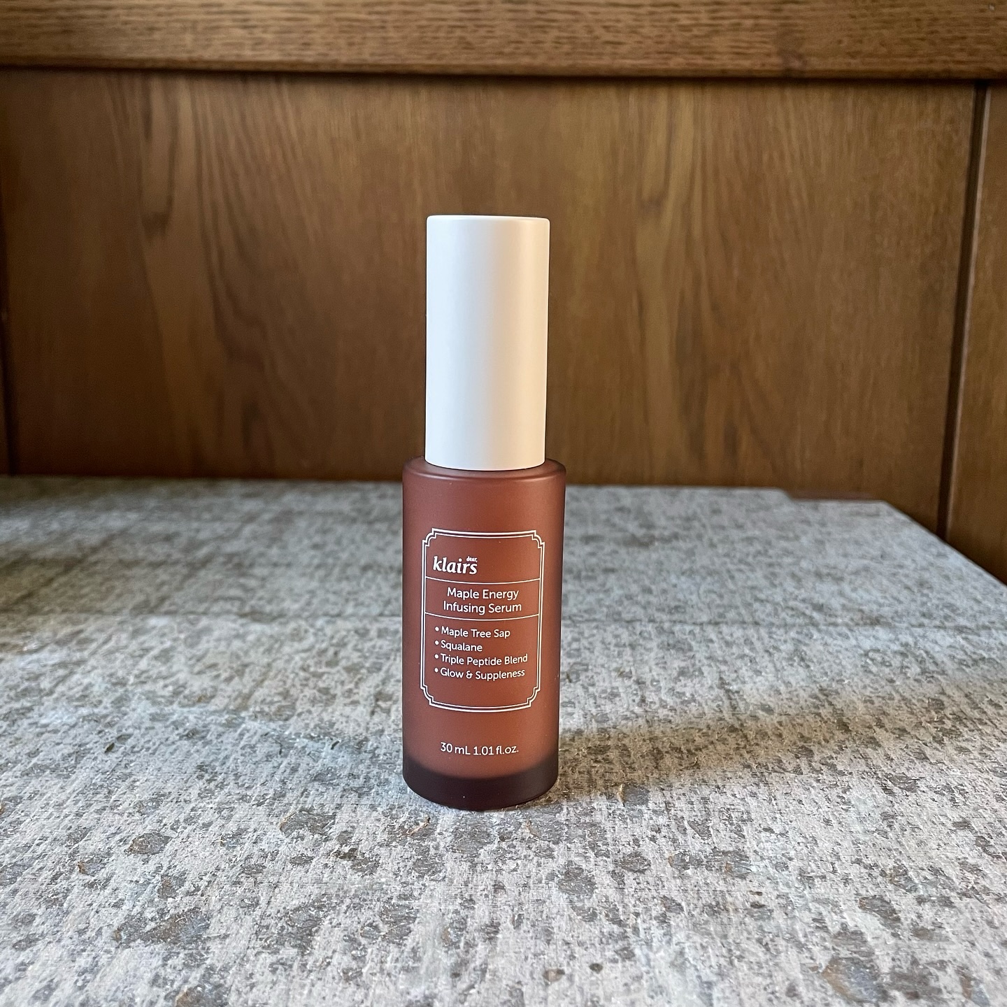 敏感肌の方にもおすすめなヴィーガンスキンケアブランド✨

Klairs
メープル毛穴シロップセラム

メープルラインに使用しているカエデの樹液は、1年に1度採取できる貴重な樹液🍯

乾燥からお肌を守り、セラムは毛穴ケアに特化しているそう！