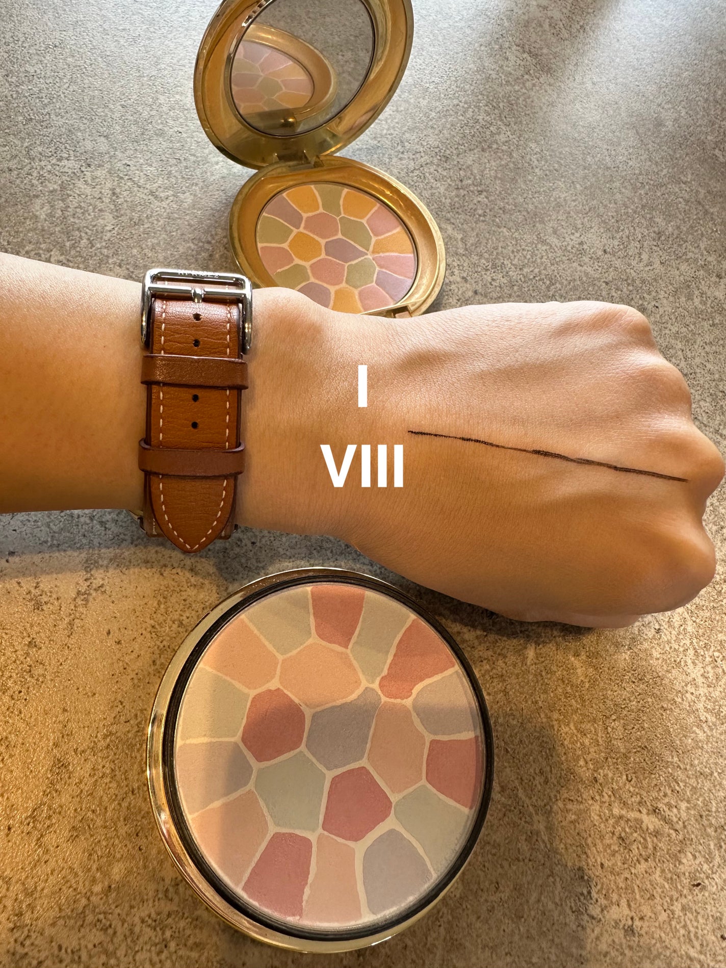 ラ プードル オートニュアンス/Elégance/プレストパウダーを使ったクチコミ(8枚目)