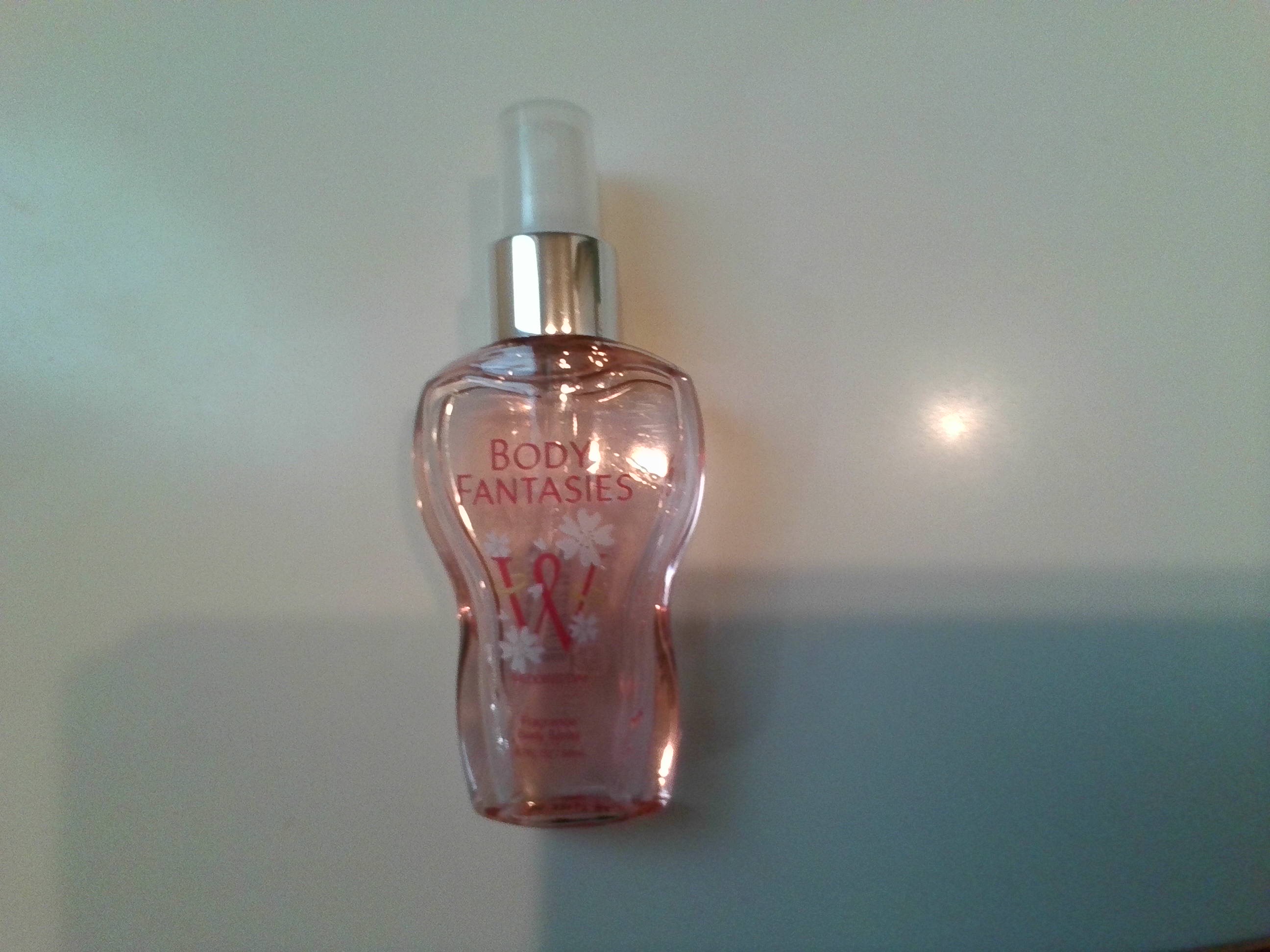 ボディファンタジー ボディスプレー ウェディングデイ/ボディファンタジー/香水(レディース)を使ったクチコミ（1枚目）