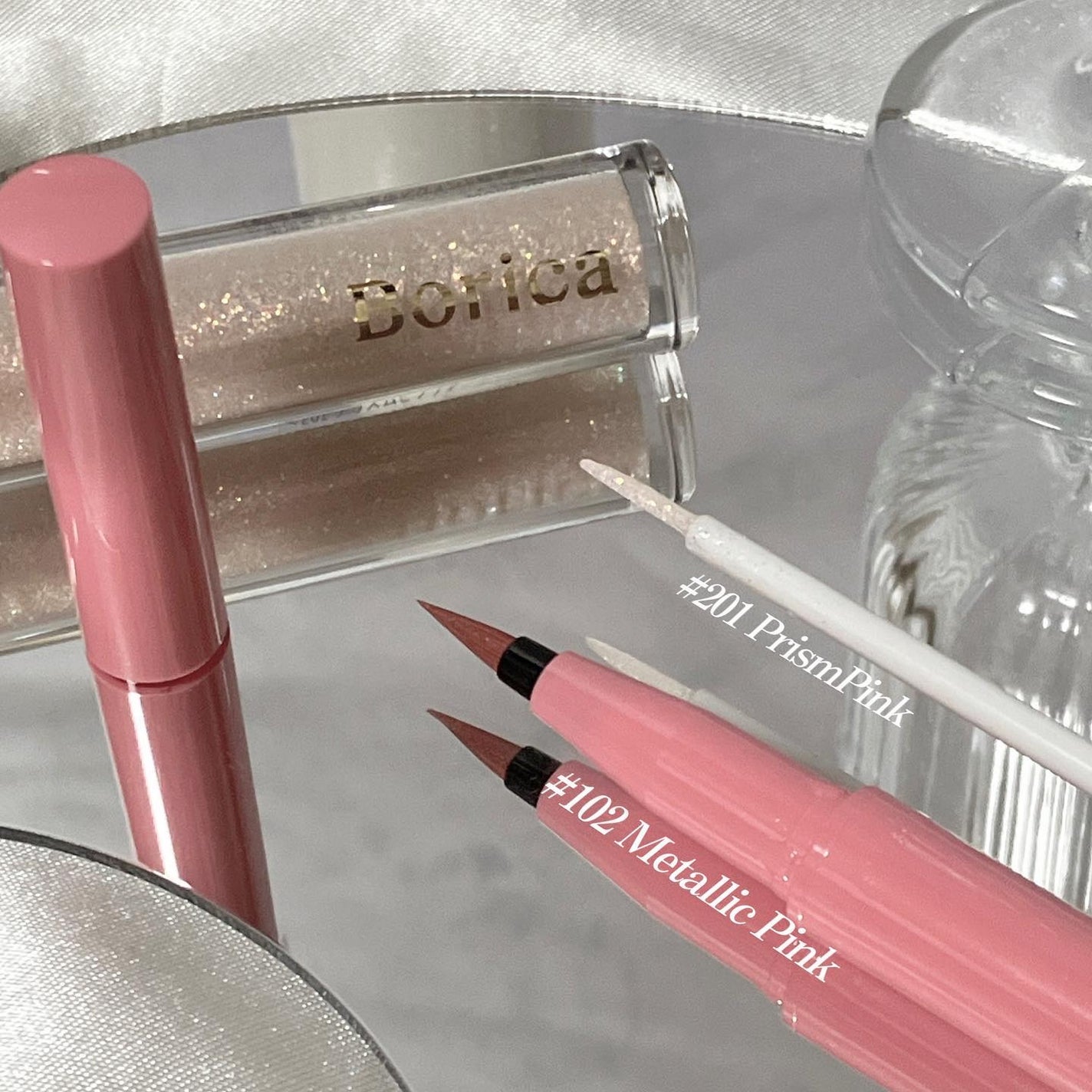 美容液ラメライナー/Borica/リキッドアイライナーを使ったクチコミ(5枚目)