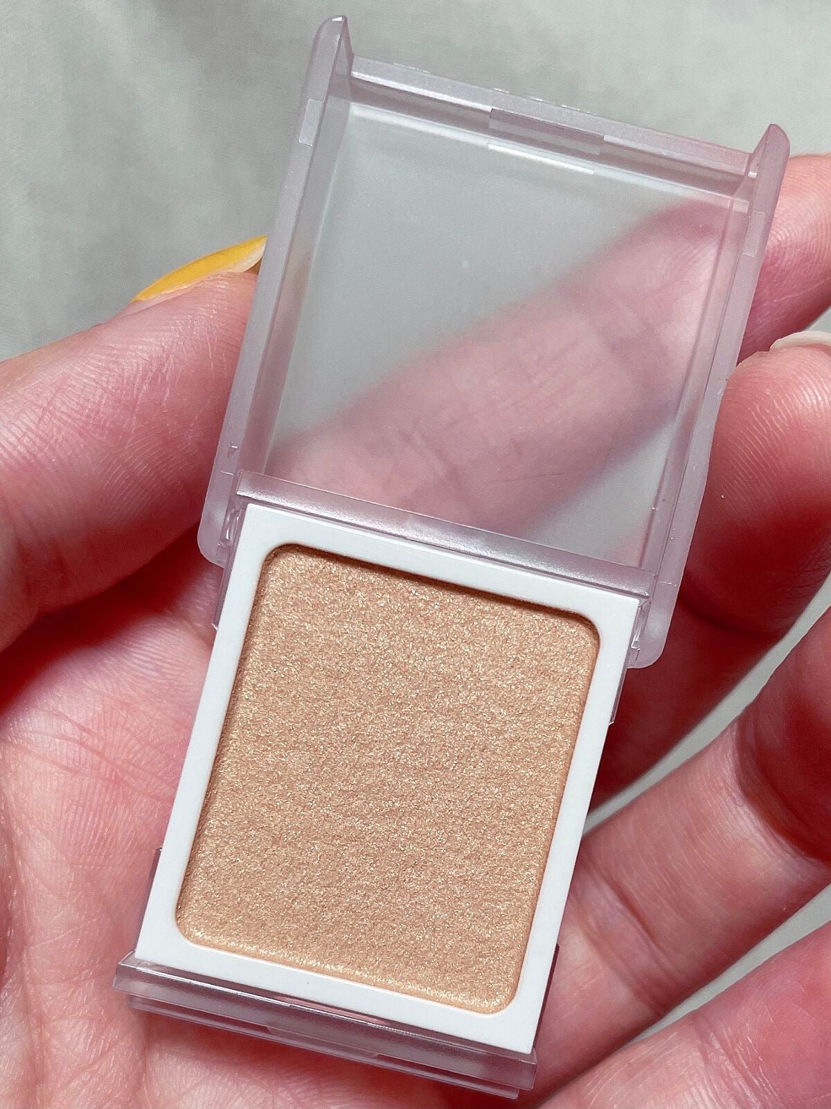 アイカラー/無印良品/単色アイシャドウを使ったクチコミ(2枚目)