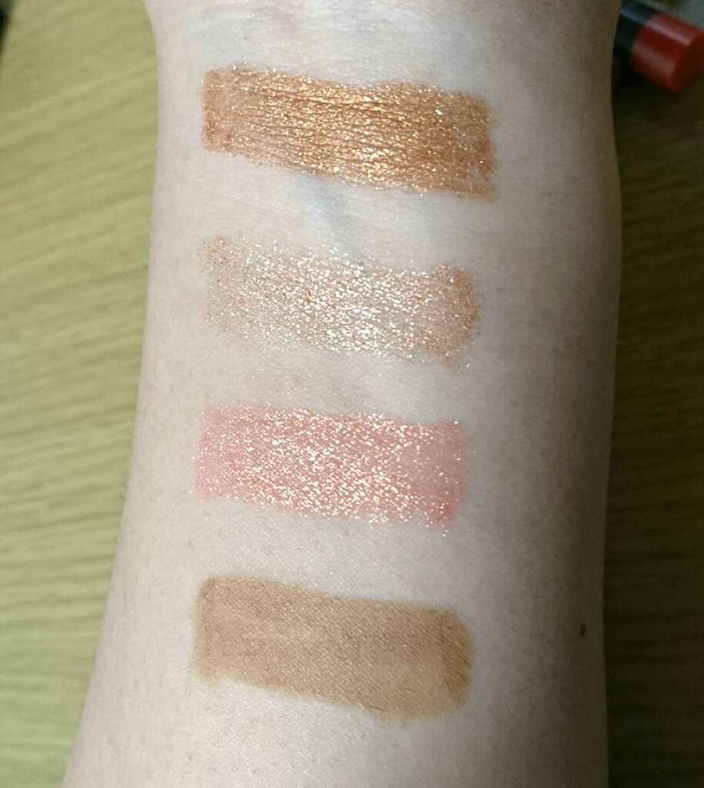 カラーフィットスティックシャドウ/MISSHA/スティックアイシャドウを使ったクチコミ(3枚目)