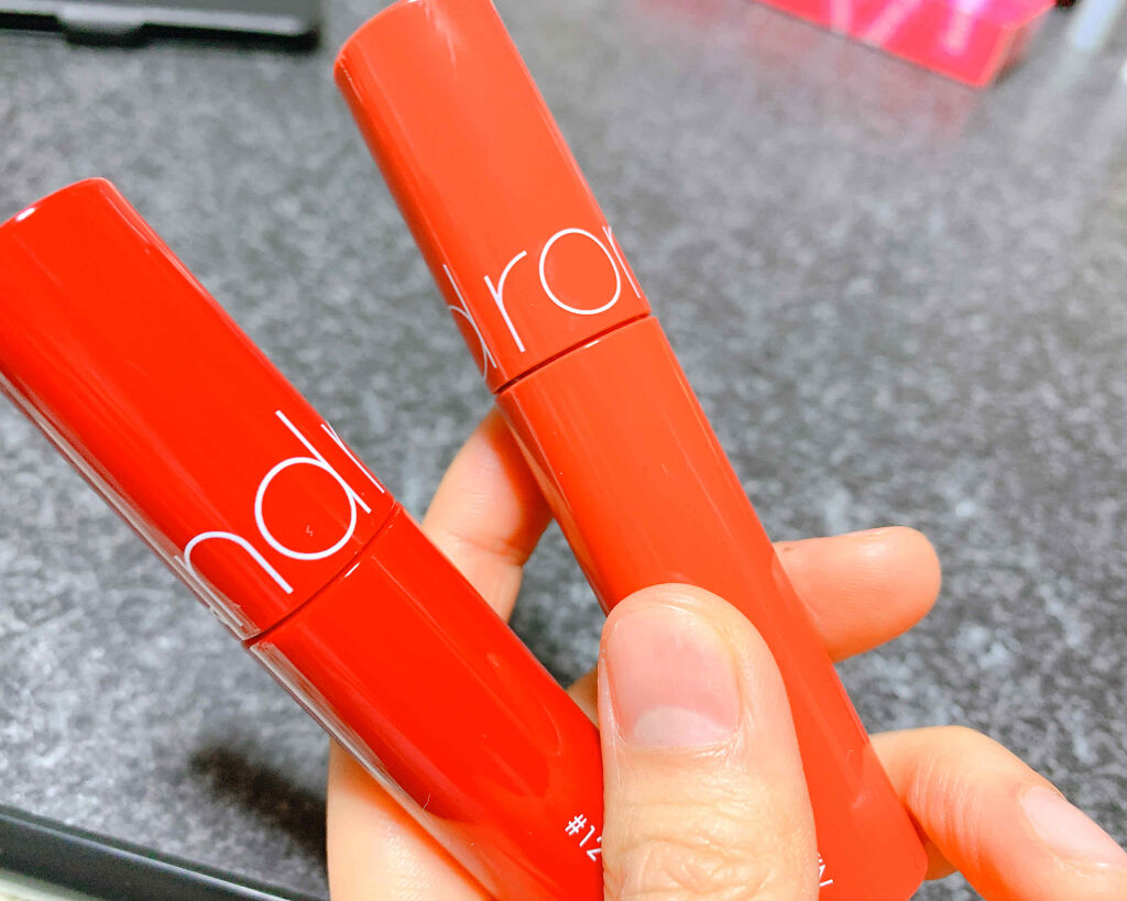 ジューシーラスティングティント/rom&nd/リップティントを使ったクチコミ（2枚目）