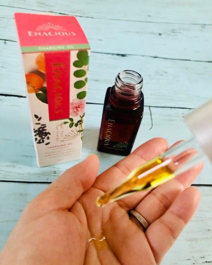 チャージングオイル/エナシャス/フェイスオイルを使ったクチコミ(2枚目)