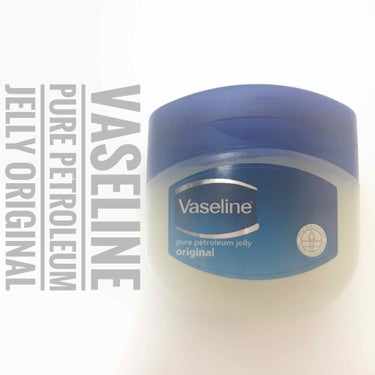 Vaseline オリジナルピュアスキンジェリー

今まで使っていたリップが無くなってしまったので以前から気になっていたヴァセリン初購入🙌

私はドラッグストアで購入しました
リップ用のちっちゃいのを買