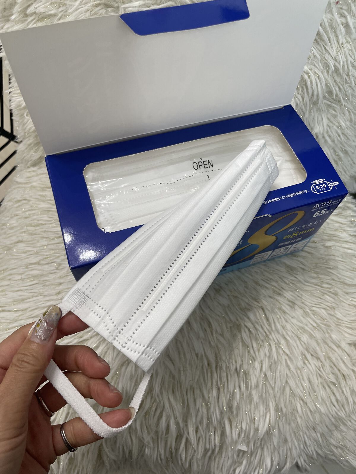 リブ・ラボラトリーズ リブふわWマスクPREMIUMのクチコミ「😷毎日使うマスク‼️

	リブふわＷマスクPREMIUMのご紹介‼️
💙耳のヒモが8mmで太い.....」（3枚目）