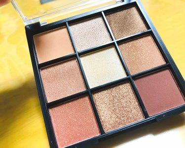 UR GLAM　BLOOMING EYE COLOR PALETTE/U R GLAM/パウダーアイシャドウを使ったクチコミ（2枚目）