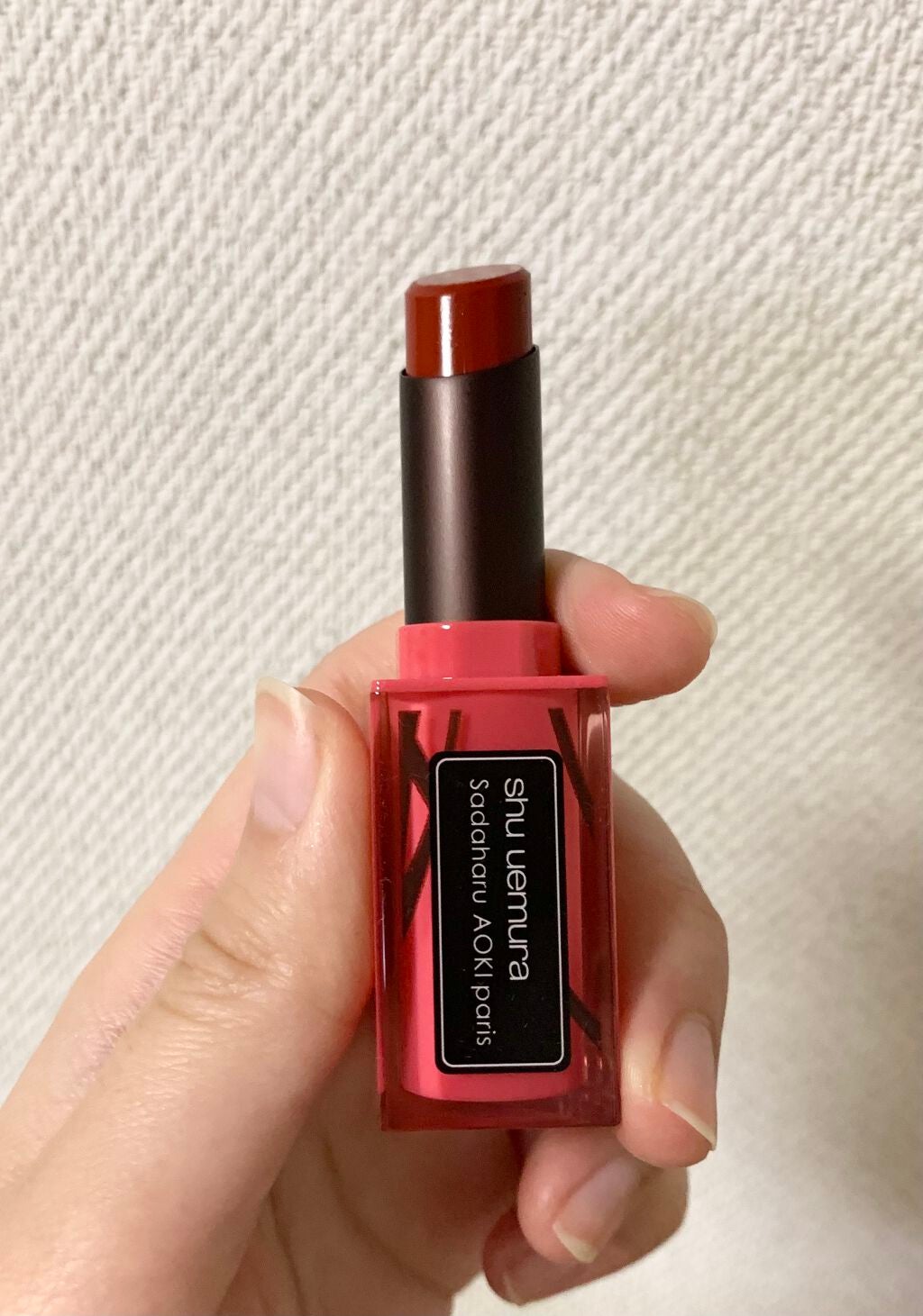 ケーキ リップスティック ルージュ アンリミテッド ラッカーシャイン/shu uemura/口紅を使ったクチコミ(2枚目)