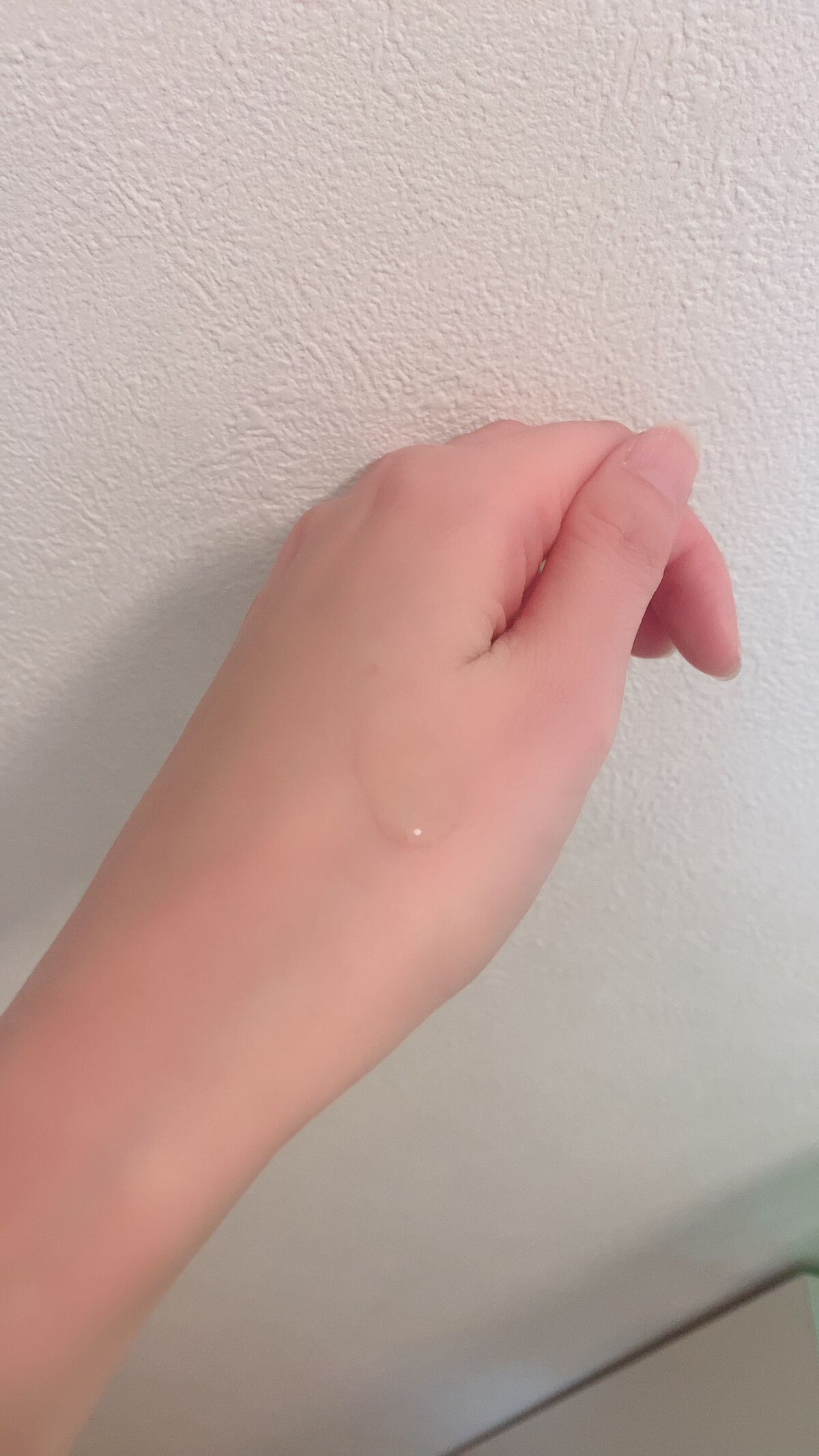 サークルビーム - Under Eye Serum/elloher/美容液を使ったクチコミ(4枚目)