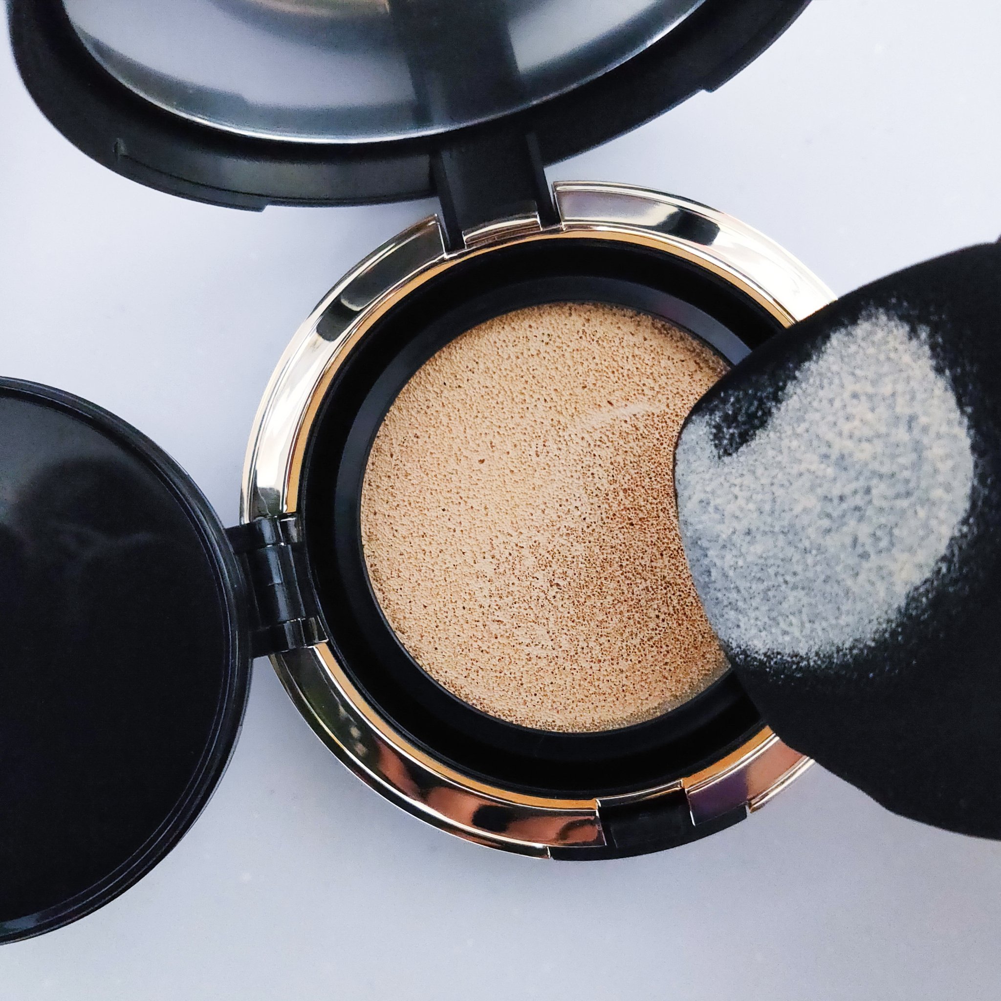 オリジナル ピュア セラム カバーアップ クッション/bareMinerals/クッションファンデーションを使ったクチコミ（2枚目）