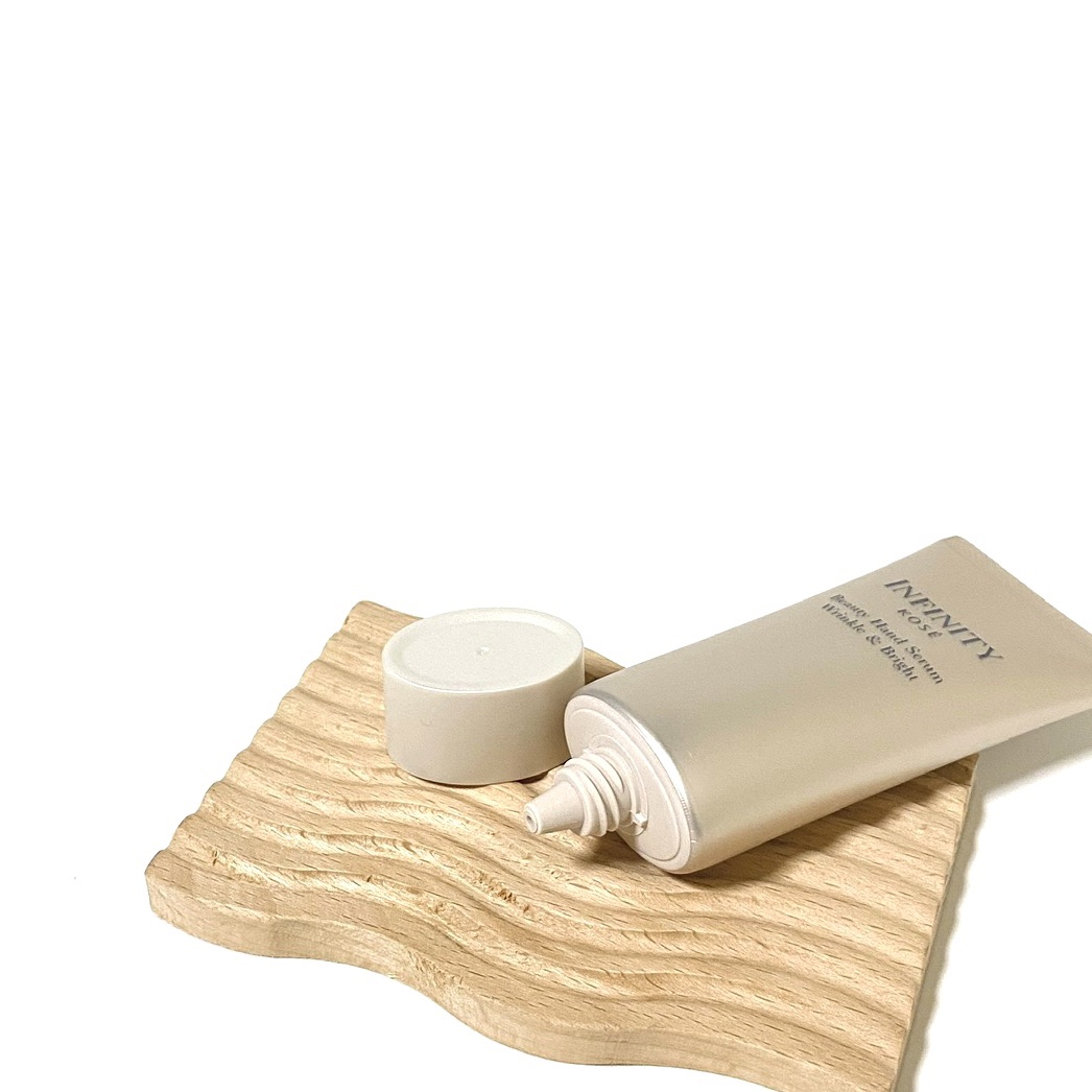 インフィニティ　ビューティーハンドセラム リンクル＆ブライト [医薬部外品]/インフィニティ/ハンドクリームを使ったクチコミ（3枚目）