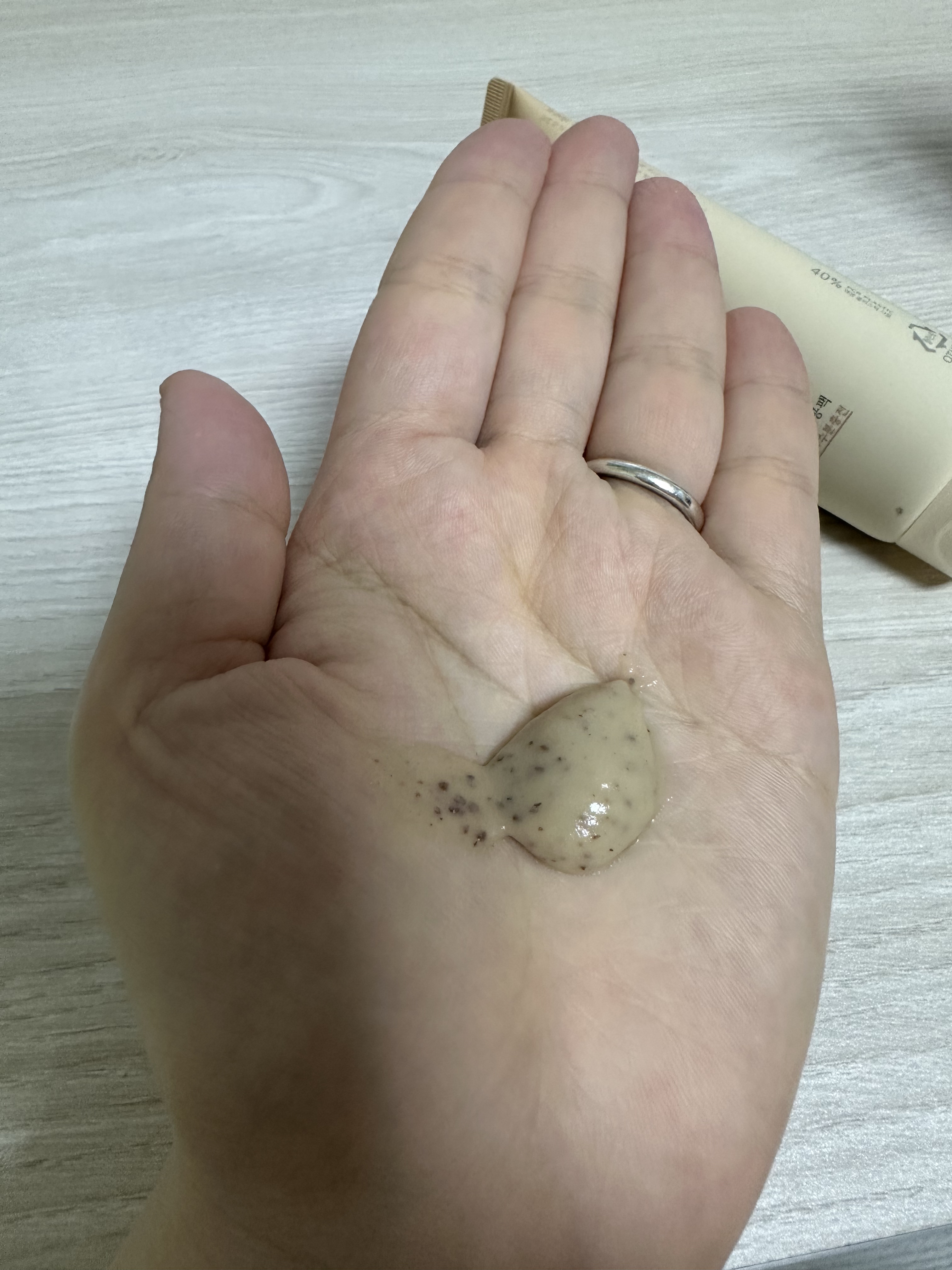 角質スッキリ毛穴パック /HANYUL(ハンユル)/洗い流すパック・マスクを使ったクチコミ（2枚目）