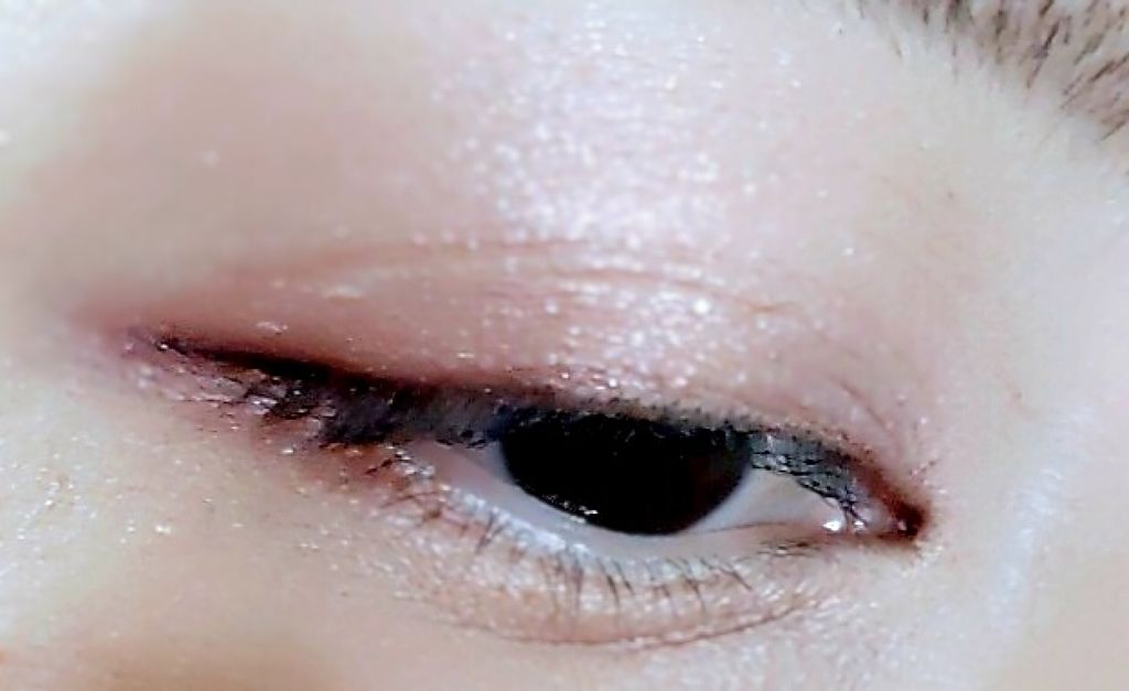 グラデカラーアイシャドウ/media/アイシャドウパレットを使ったクチコミ（2枚目）