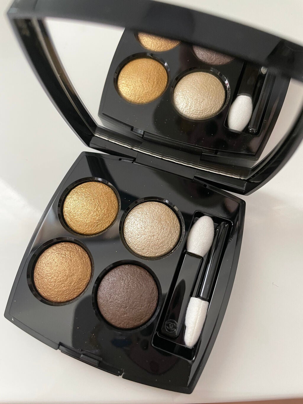 レ キャトル オンブル/CHANEL/アイシャドウパレットを使ったクチコミ(1枚目)