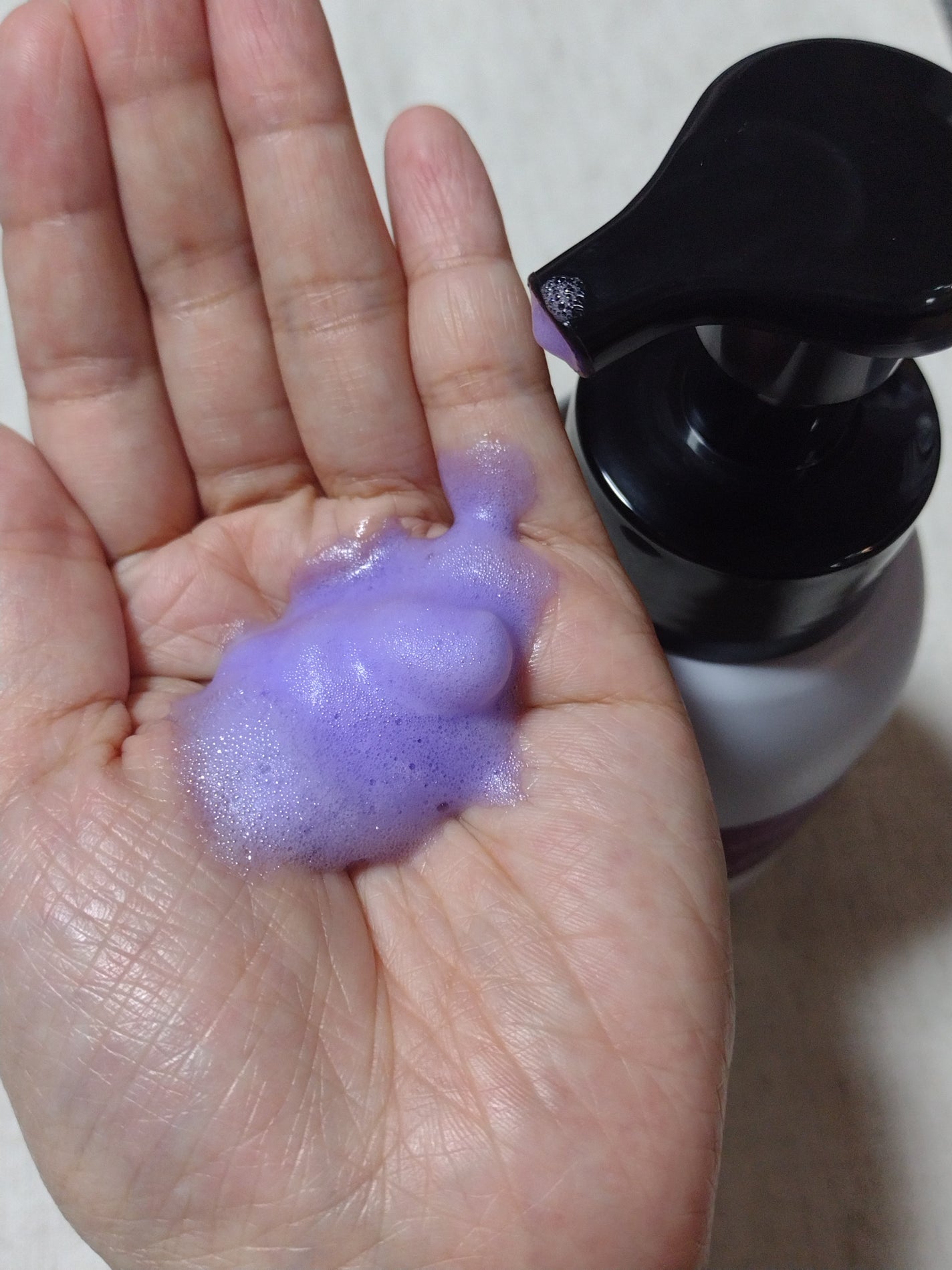 エブリカラーフォームシャンプー/アンナドンナ/市販シャンプーを使ったクチコミ(4枚目)