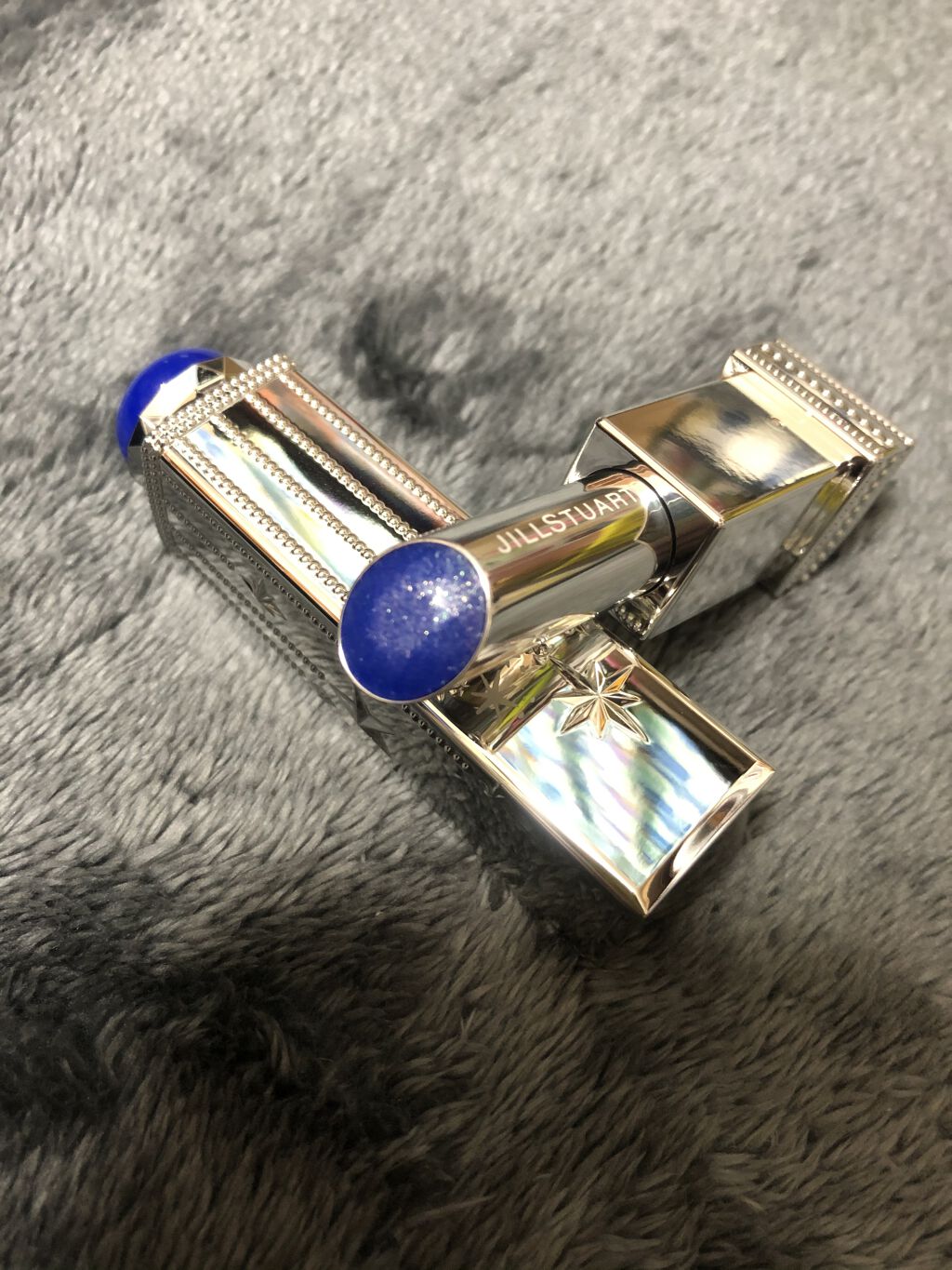 ラッキージェム マイリップス 01 thoughtful Aquarius＜水瓶座＞/JILL STUART/口紅を使ったクチコミ（2枚目）