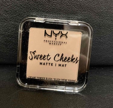 スウィートチークス クリーミー  パウダー ブラッシュ イン マット/NYX Professional Makeup/パウダーチークを使ったクチコミ（1枚目）