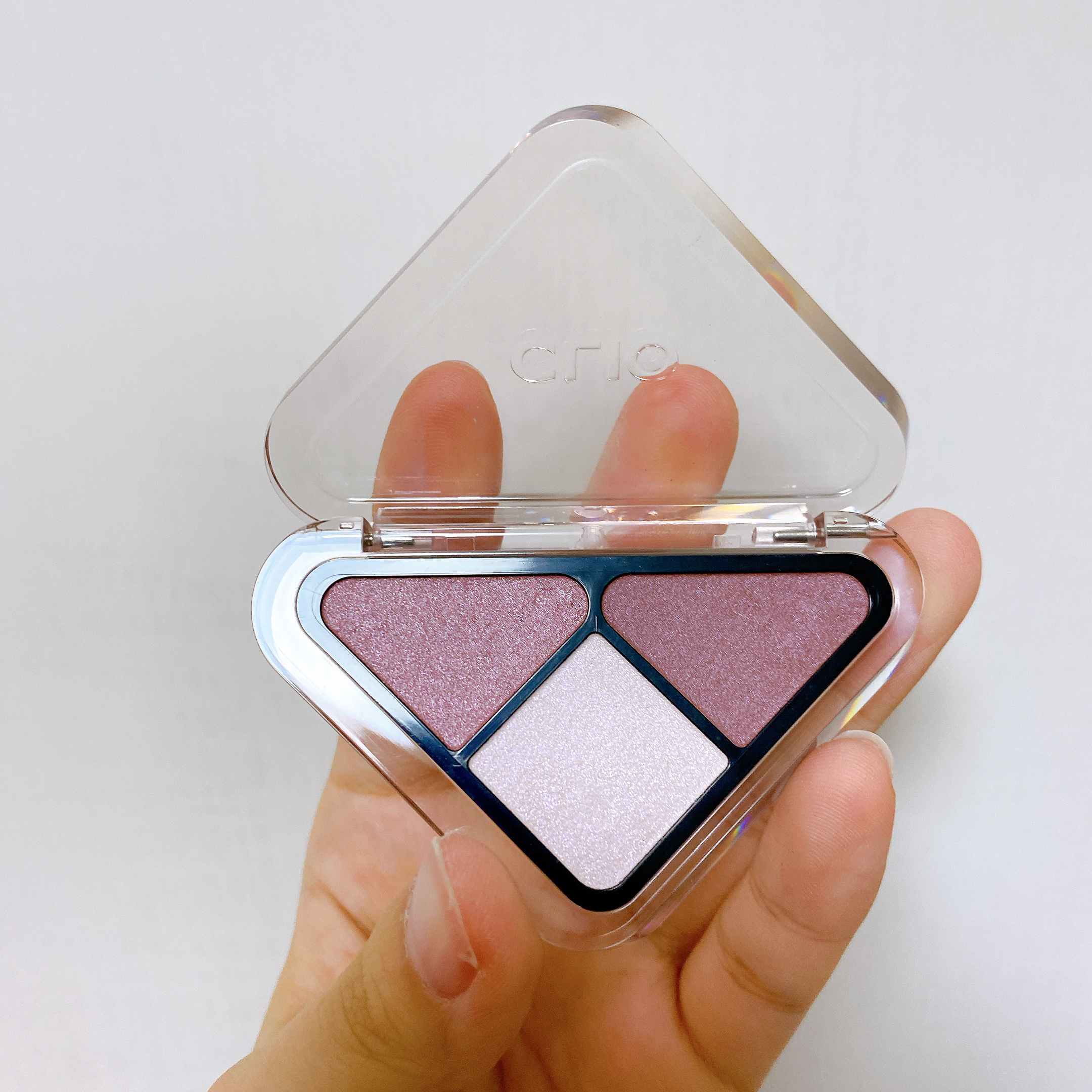 エッセンシャル シャドウ タップ 05 ピオニーセント(PEONY SCENT)/CLIO/アイシャドウパレットを使ったクチコミ（2枚目）