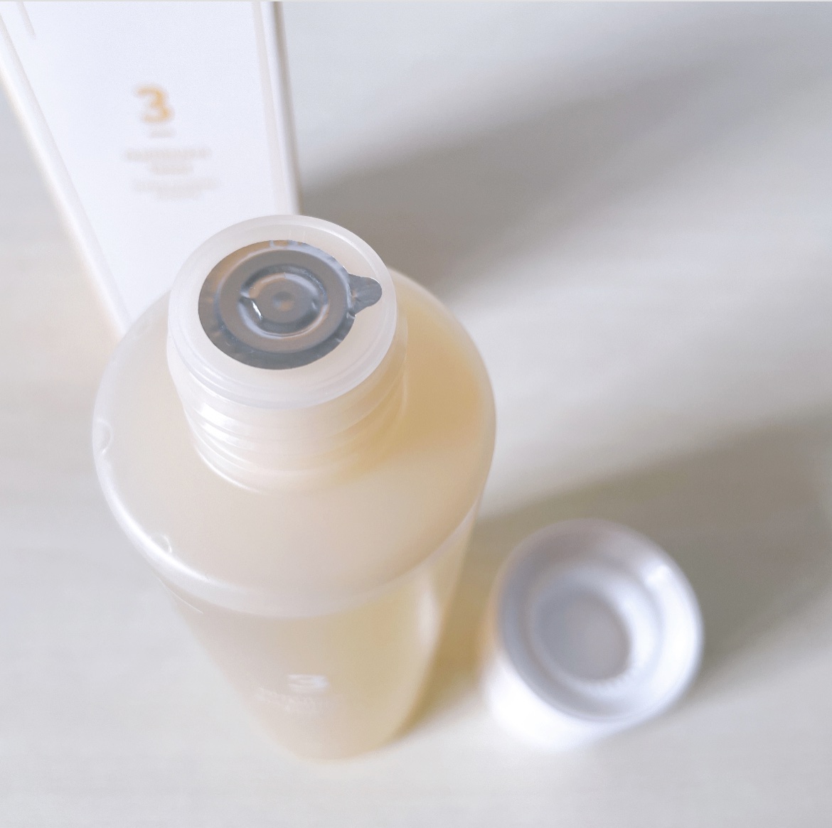 numbuzin 3番 うるツヤ発酵トナーのクチコミ「💛ナンバーズイン 3番 
うるツヤ発酵トナー

こんな方におススメ！
黒ずみ肌
ツヤのない肌
.....」（2枚目）